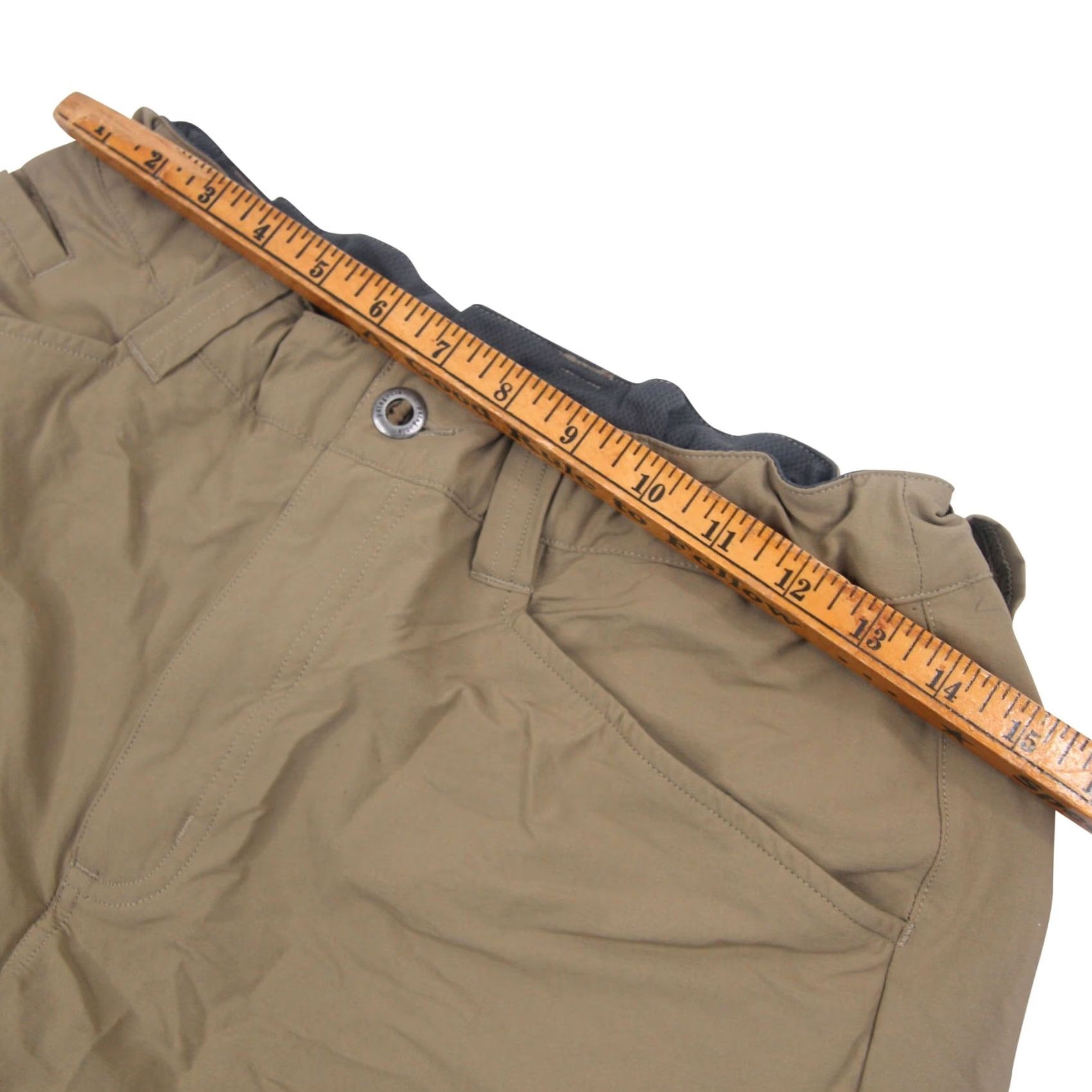 Patagonia VINTAGE Patagonia Adventure Shorts Tan 32 Men Adults 32x22 Tan Regular Adventure Mens Size US 32 / EU 48 - 6 Thumbnail