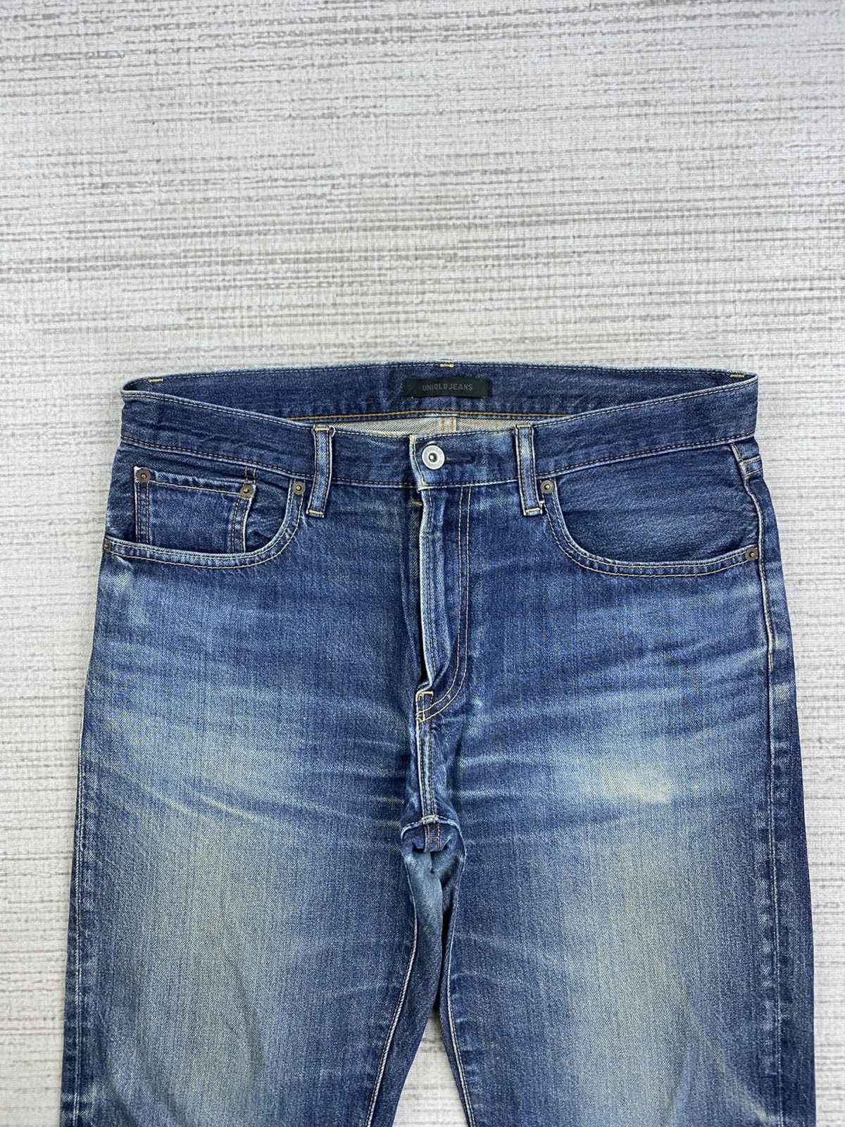 Japanese Brand × Uniqlo Vintage Uniqlo Big Size Denim Pants Size US 35 - 8 Thumbnail