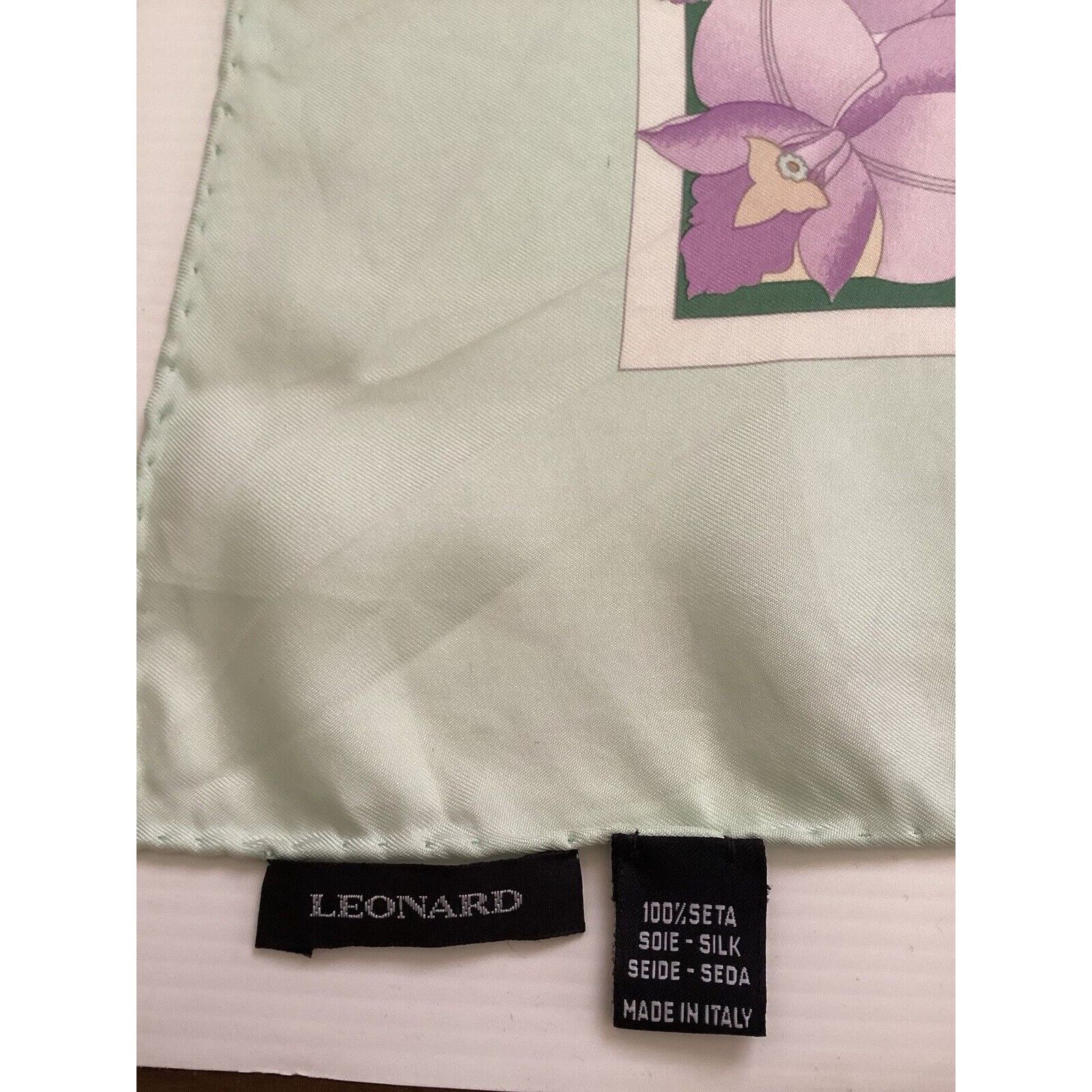 Leonard Paris LÉONARD PARIS Purple Floral BIRD Print Scarf Silk Italy 34.5 Size ONE SIZE - 7 Thumbnail