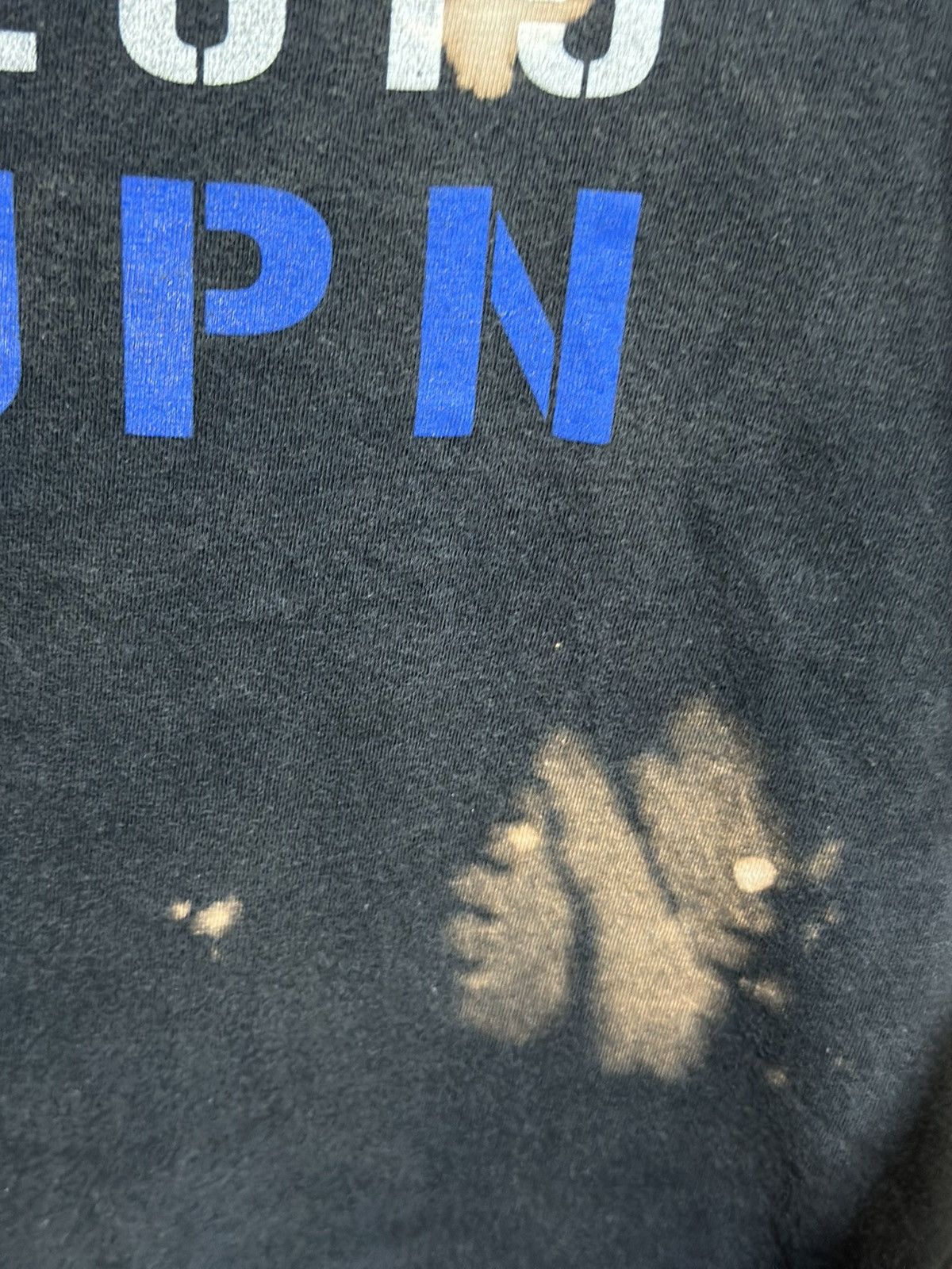 Band Tees × Vintage Vintage Paul Mc Cartney Out There Japan 2015 Sun Faded Tee Size US L / EU 52-54 / 3 - 7 Thumbnail