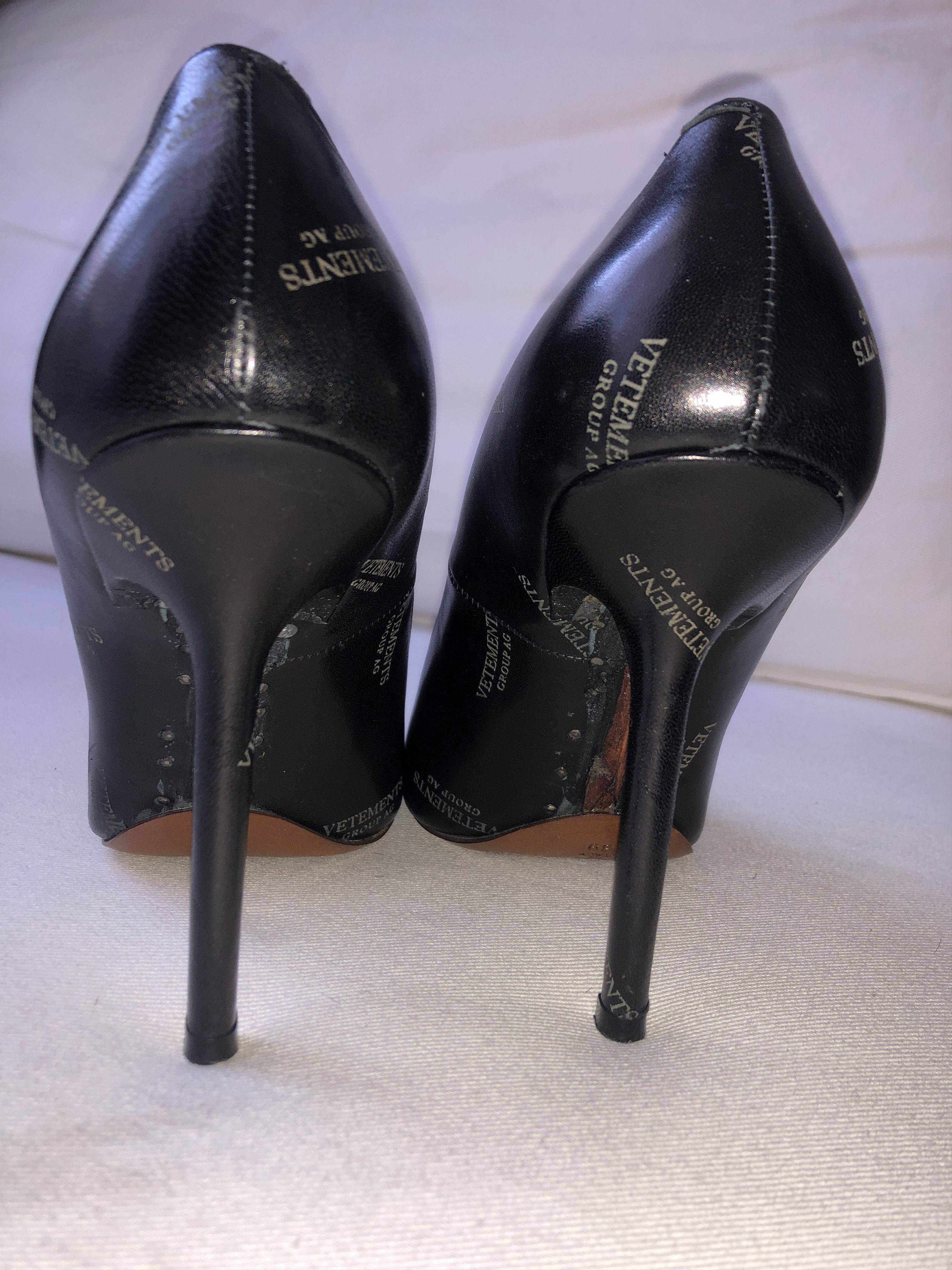 Vetements Black Leather Pumps with "Snatched" Shoe Sole Size US 9 / IT 39 - 14 Thumbnail