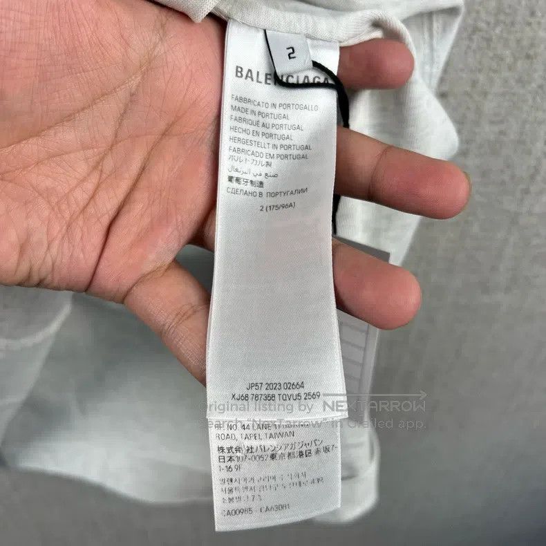 Balenciaga Balenciaga Reversed Letter Logo Embroidered Round Neck Sho Size US M / EU 48-50 / 2 - 5 Thumbnail