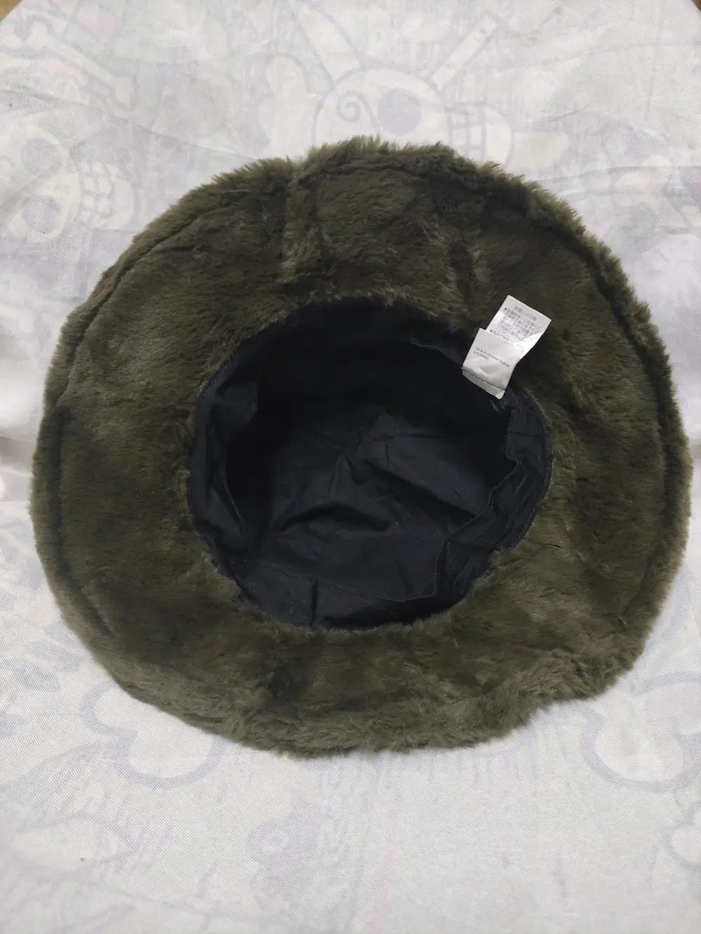 Universal Studios × Vintage JURASSIC WORLD VINTAGE BUCKET HAT FLUFFY AUTUMN/WINTER Size ONE SIZE - 9 Thumbnail
