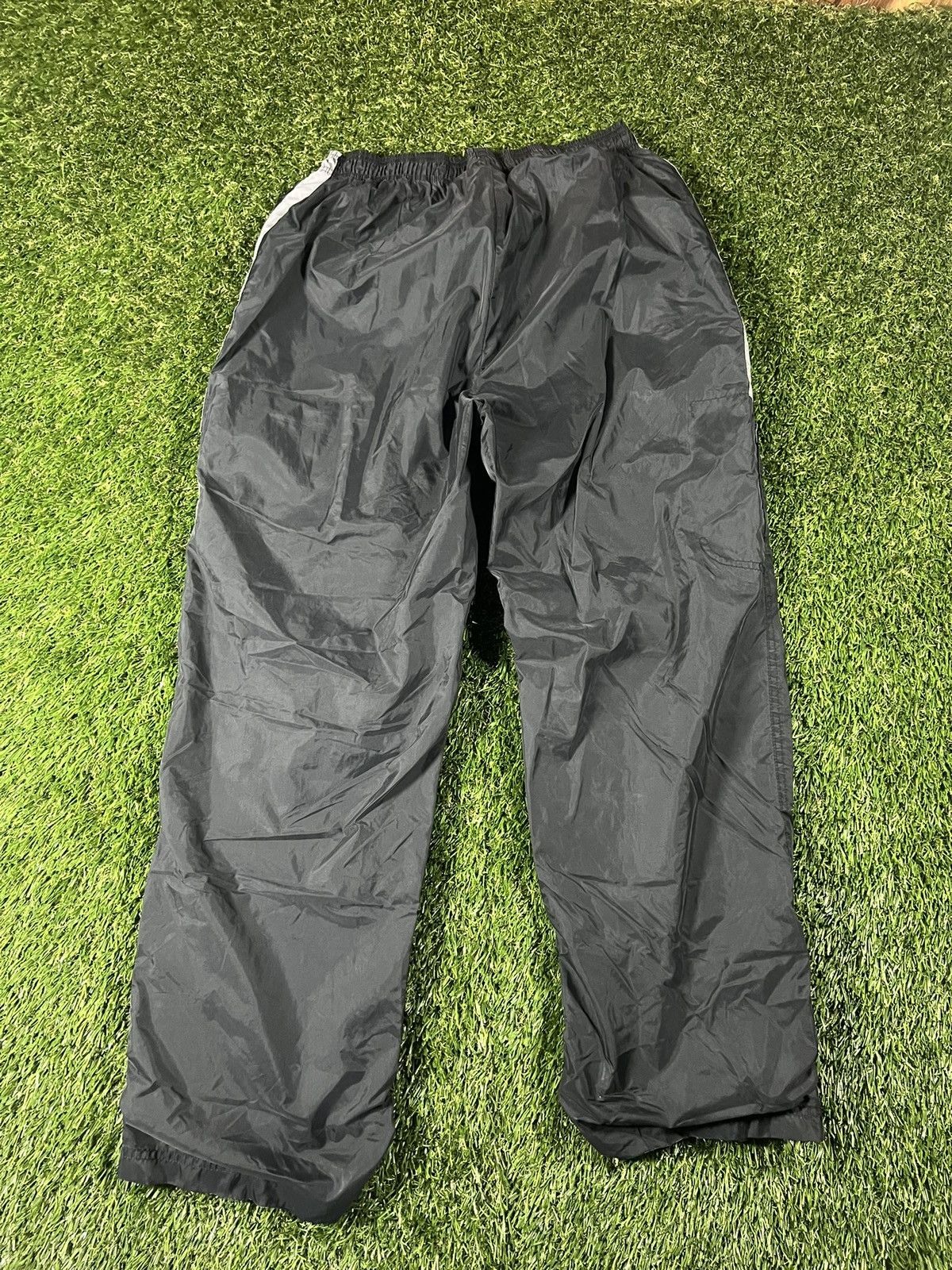 Reebok Vintage 90s Baggy Reebok Nylon Athletic Fall Track Pants Size US 30 / EU 46 - 3 Thumbnail