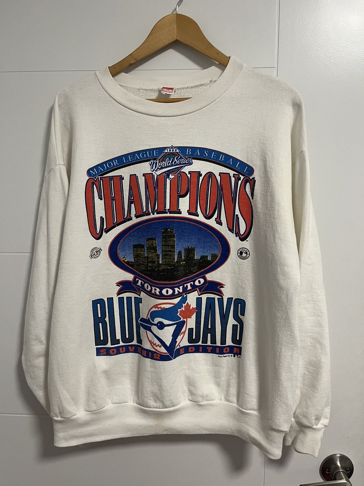 MLB × Vintage 1993 World Series blue crewneck Size US L / EU 52-54 / 3 - 1 Thumbnail