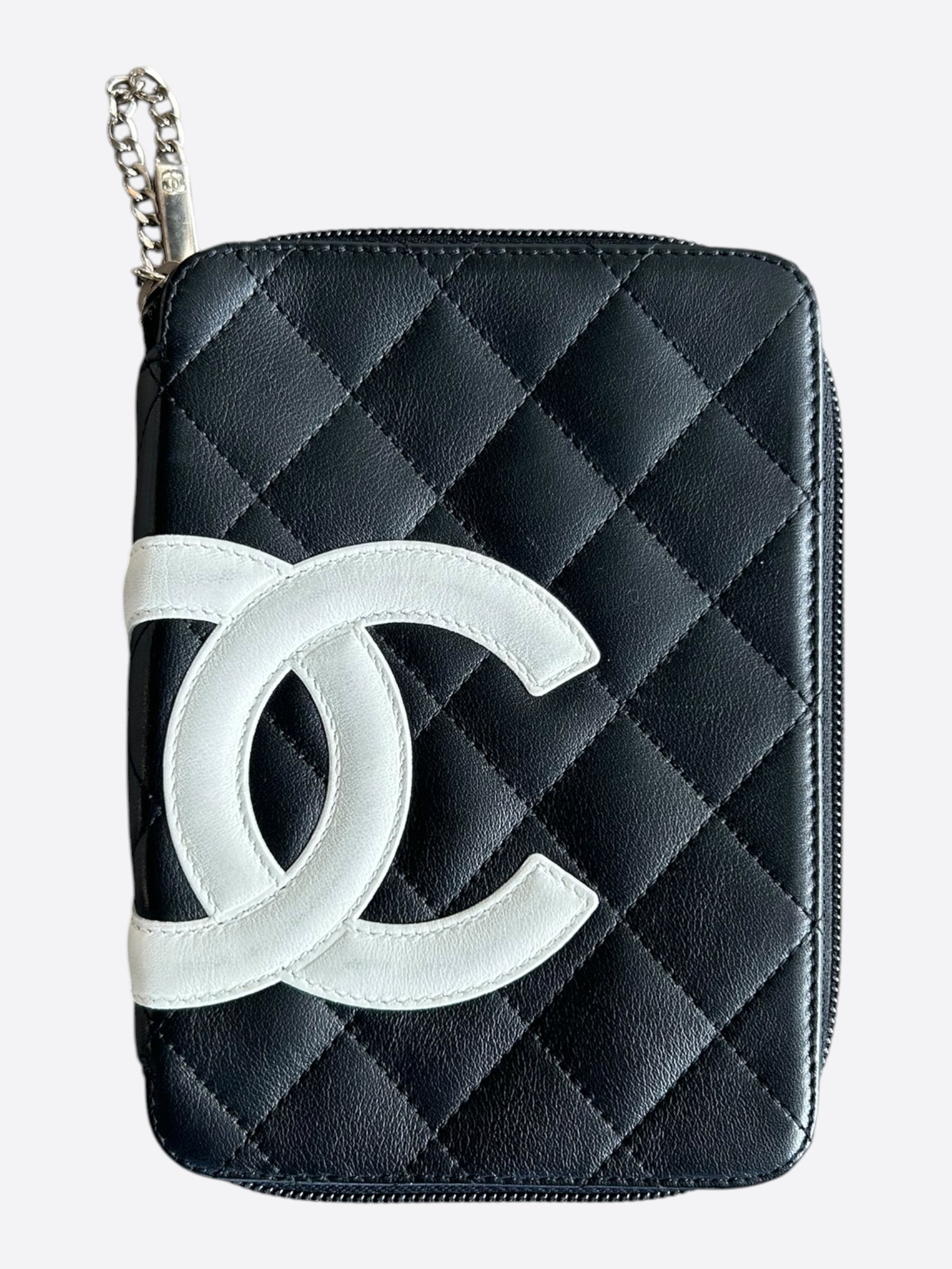 Chanel Black & White Lambskin CC Logo Quilted Ligne Zippy Organizer Size ONE SIZE - 1 Thumbnail
