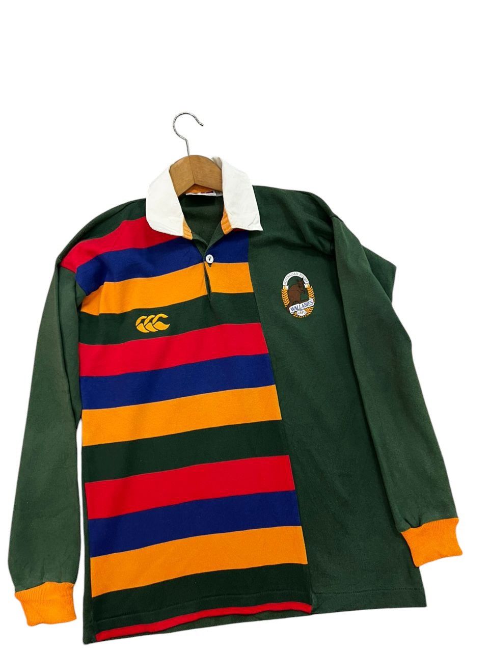 Canterbury of New Zealand Vintage Canterbury Walllabies Jersey Size US S / EU 44-46 / 1 - 1 Thumbnail