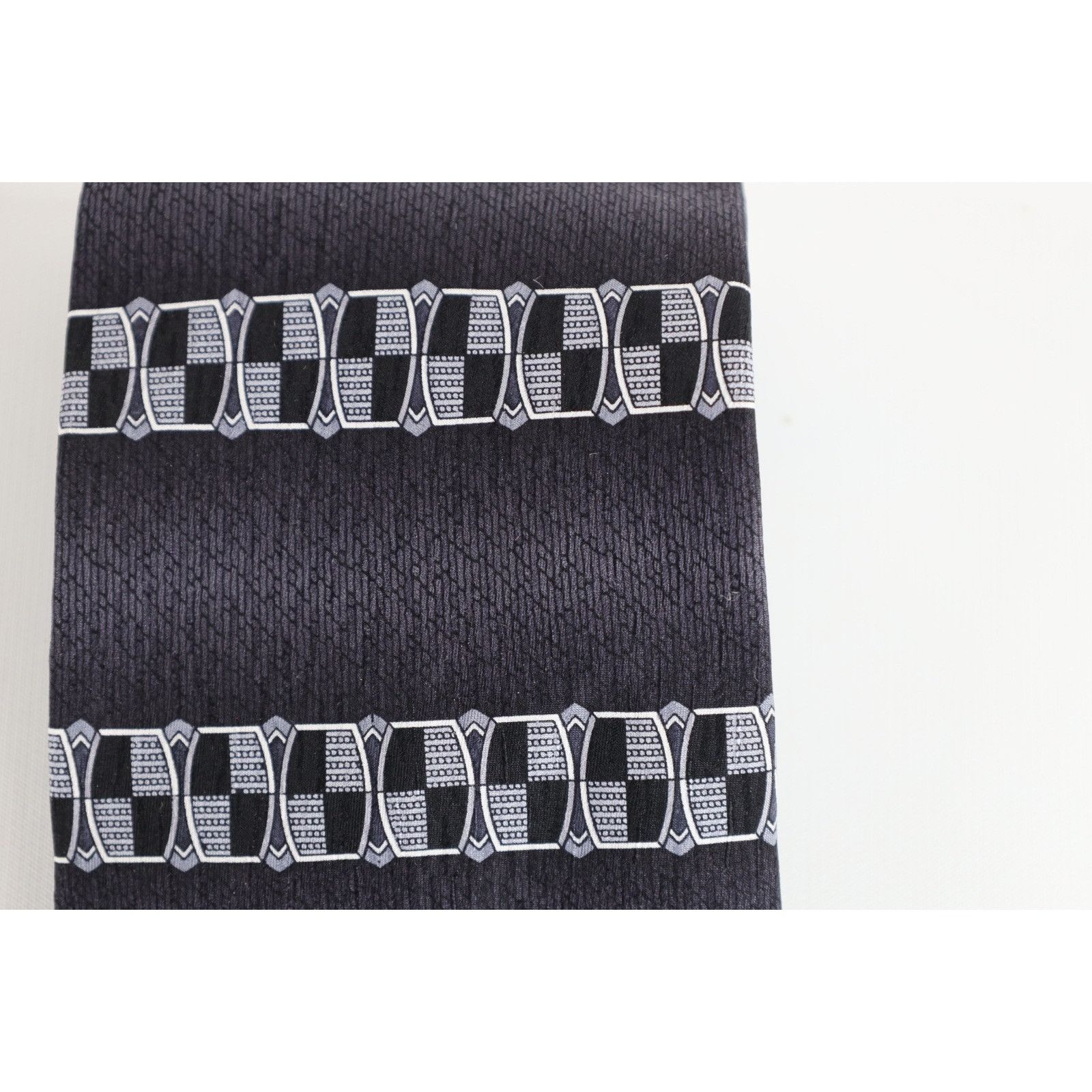 Vintage Vintage 90s Streetwear Geometric Crest Neck Tie Wedding Size ONE SIZE - 2 Thumbnail