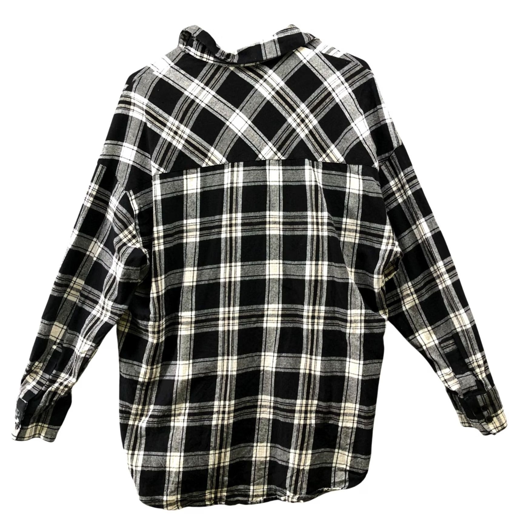 H&M VINTAGE? No. H&M Oversized Flannel Shirt Womens S Black White Buffalo Plaid Overshirt Size S / US 4 / IT 40 - 2 Thumbnail