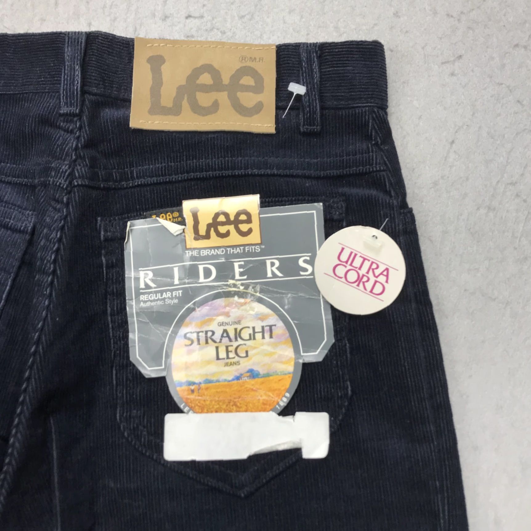 Lee VINTAGE Lee Riders Corduroy Pants Mens 28x32 Blue Straight Ultra DEADSTOCK USA Leather? Size US 28 / EU 44 - 7 Thumbnail
