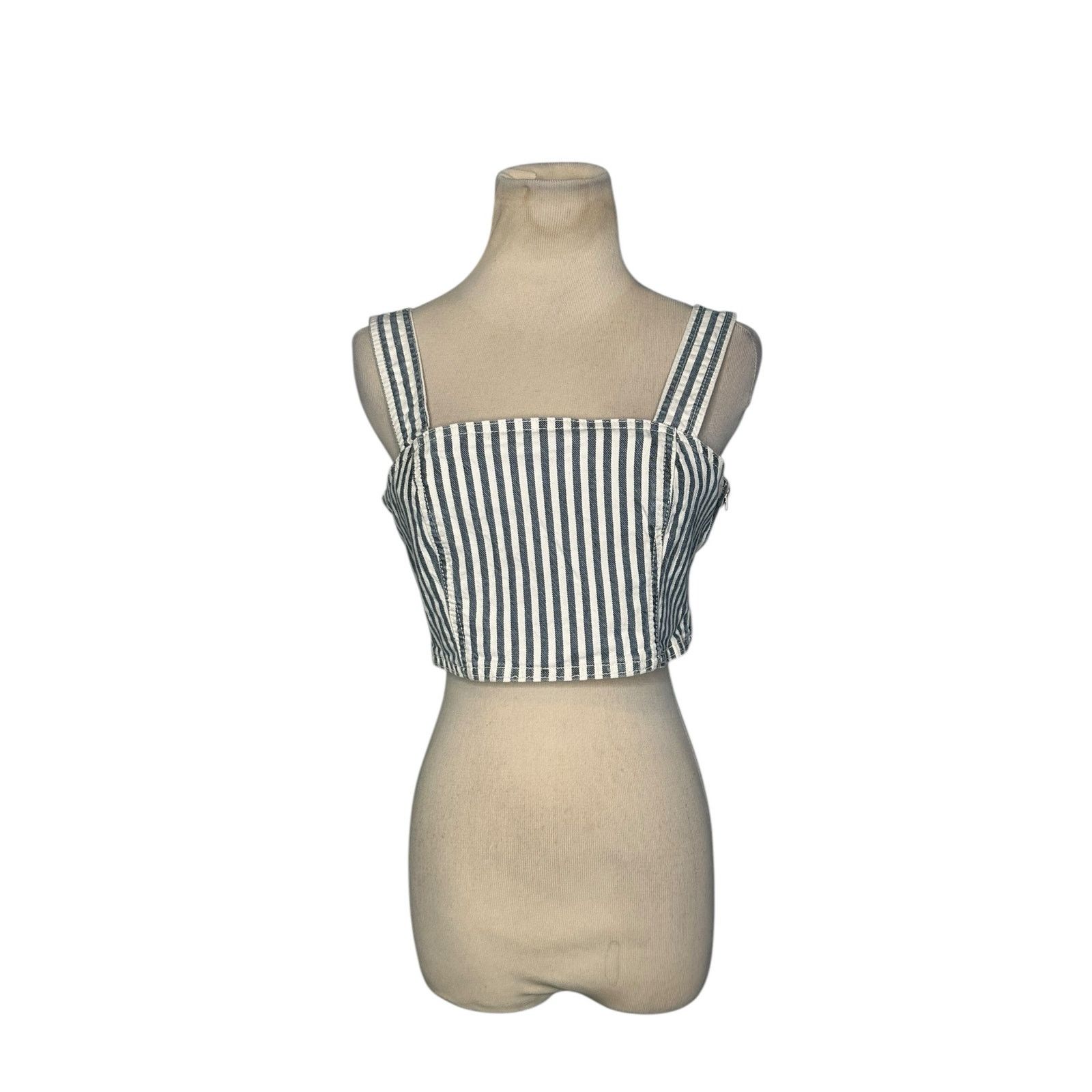 Zara Zara blue white denim strappy crop top size Small Size S / US 4 / IT 40 - 21 Thumbnail