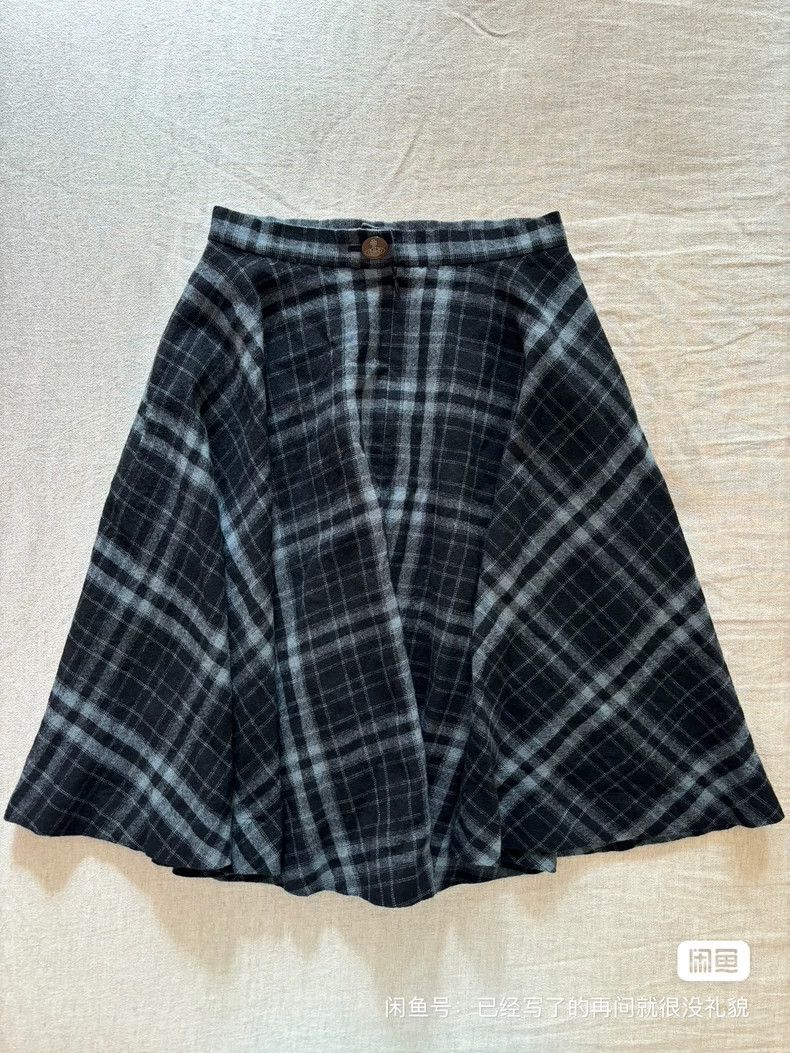 Vivienne Westwood Vivienne Westwood size2 Colorful checkered half skirt Size 27" / US 4 / IT 40 - 1 Thumbnail