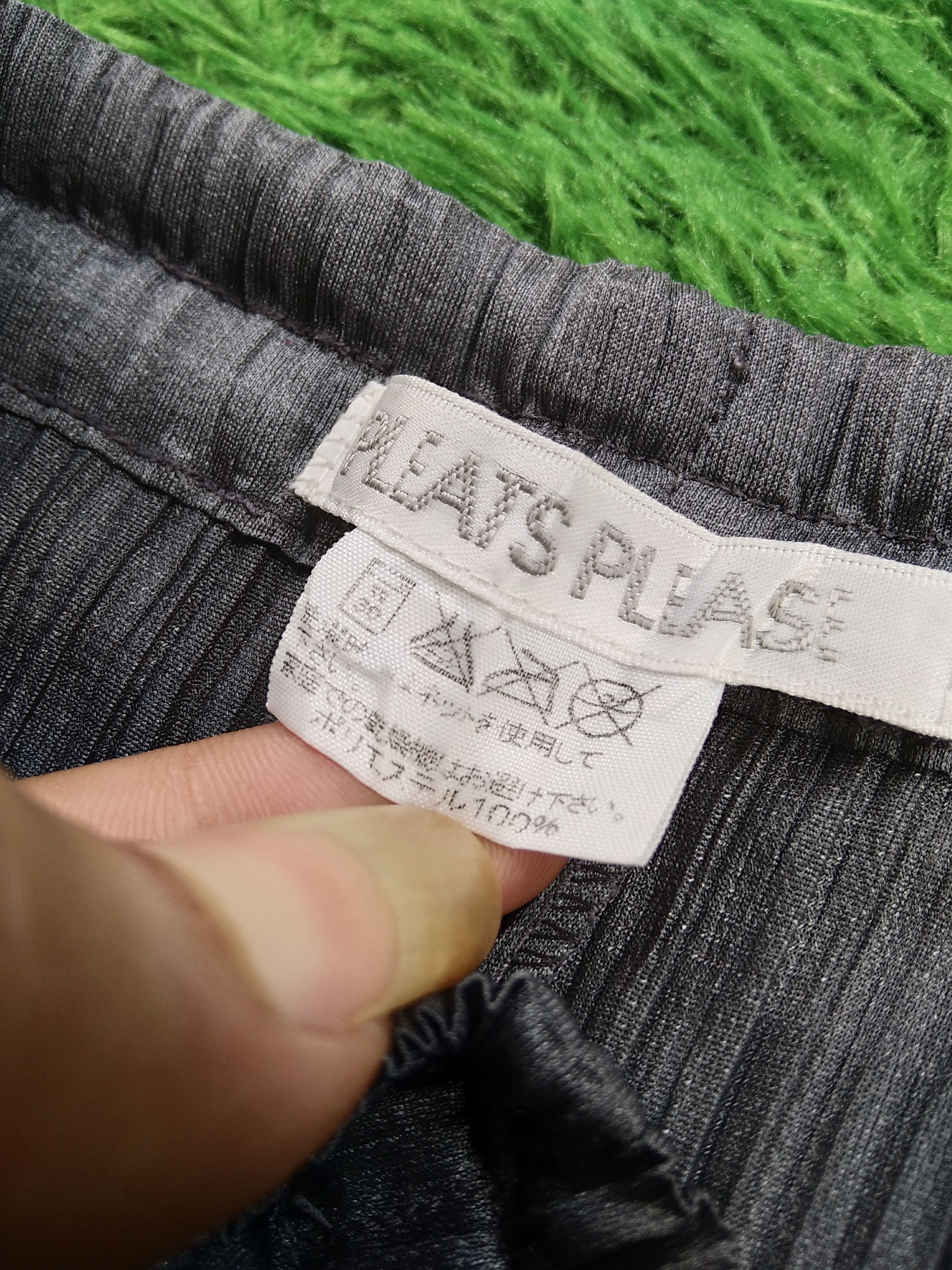 Issey Miyake × Japanese Brand × Pleats Please Issey Miyake ISSEY MIYAKE PLEATS PLEASE BASICS PANTS Size 32" / US 10 / IT 46 - 5 Thumbnail