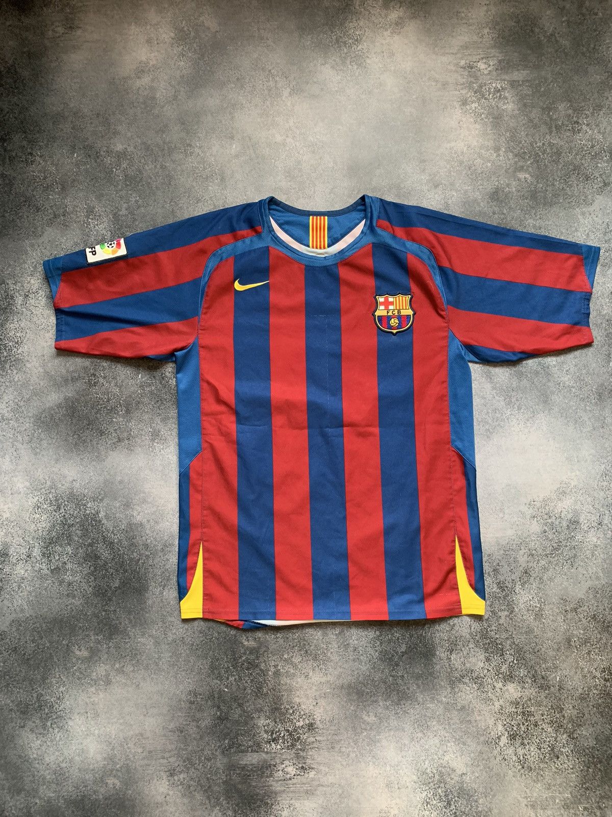 Nike × Vintage 2005 / 2006 F.C. Barcelona #20 DECO Soccer Home