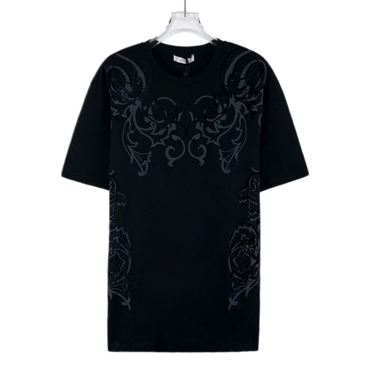 Versace Versace Black Floral Print Short Sleeve T-Shirt K26WX Size US L / EU 52-54 / 3 - 1 Thumbnail