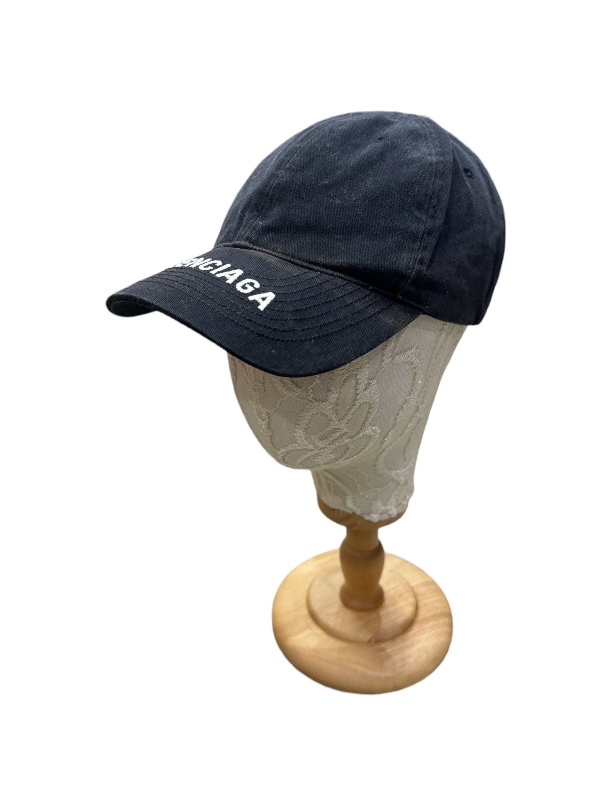 Balenciaga VINTAGE BALENCIAGA SCRIPT EMBROIDERED SPELL OUT CAP HAT Size ONE SIZE - 3 Thumbnail