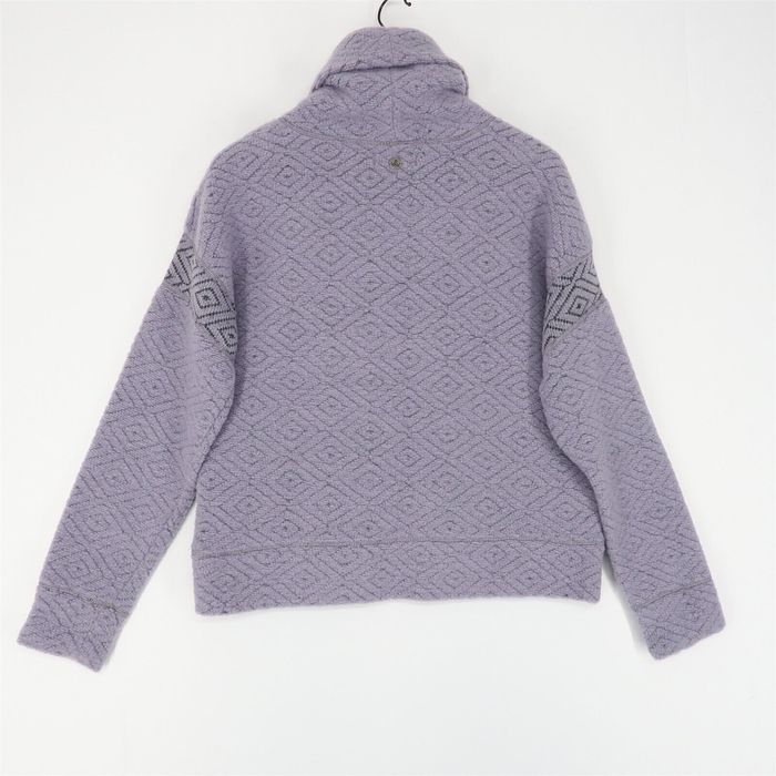 Crestland pullover outlet