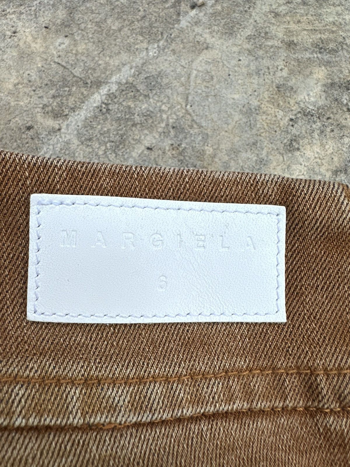 Maison Margiela AW2022 Maison Margiela Brown Cozy Jeans Size 26" / US 2 / IT 38 - 12 Thumbnail