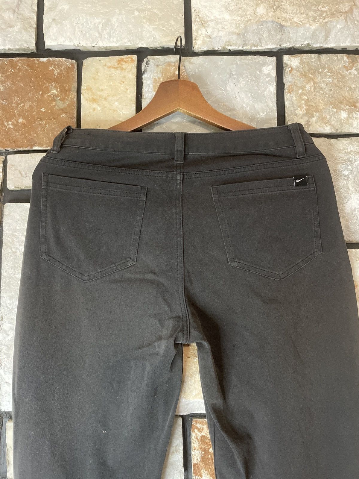 Vintage Vintage Black Nike Slack Casual Pants x Streetwear Size US 27 - 10 Thumbnail