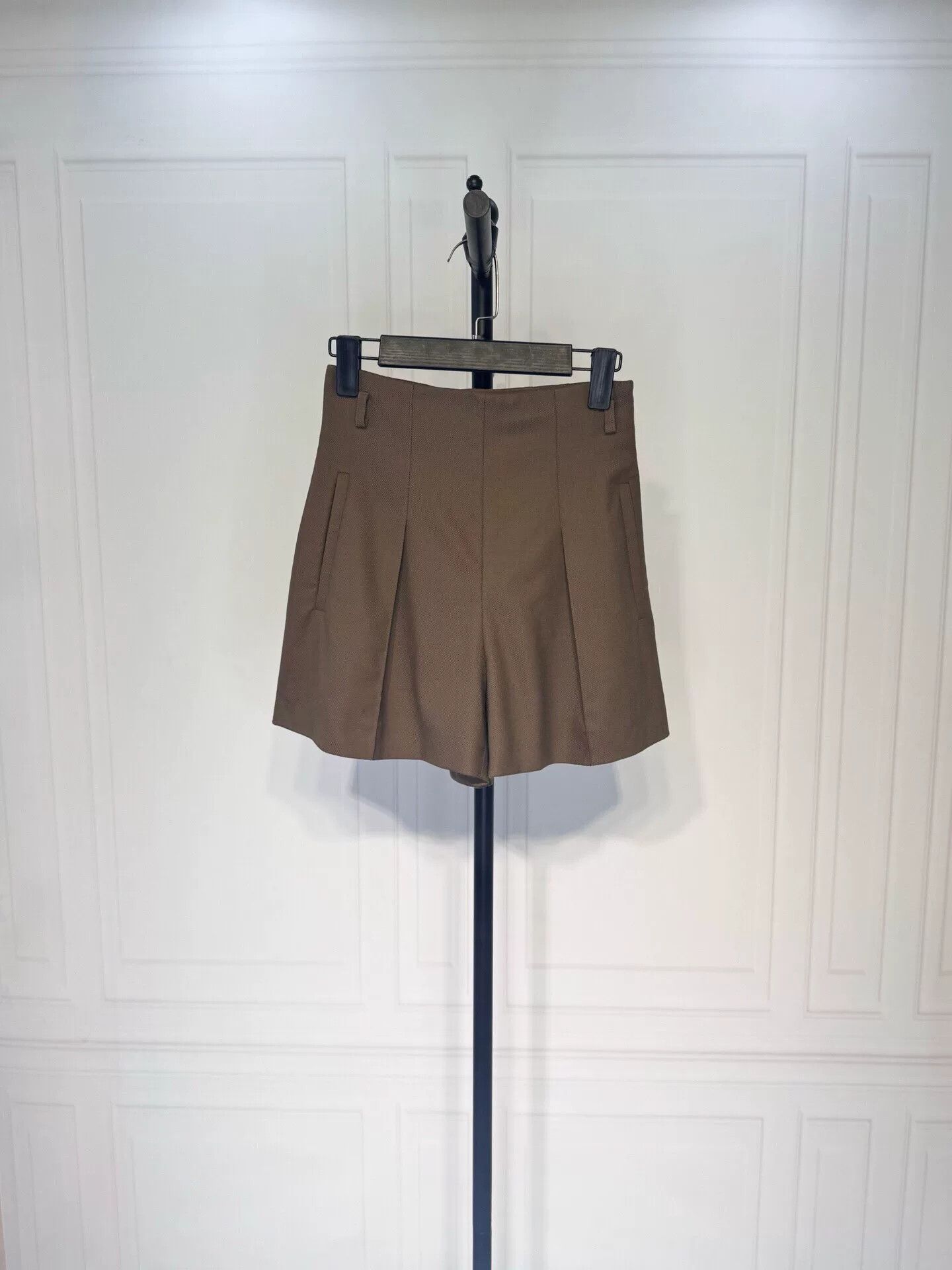 Hermes Hermes Brown Shorts FR34 Size US 34 / EU 50 - 1 Thumbnail
