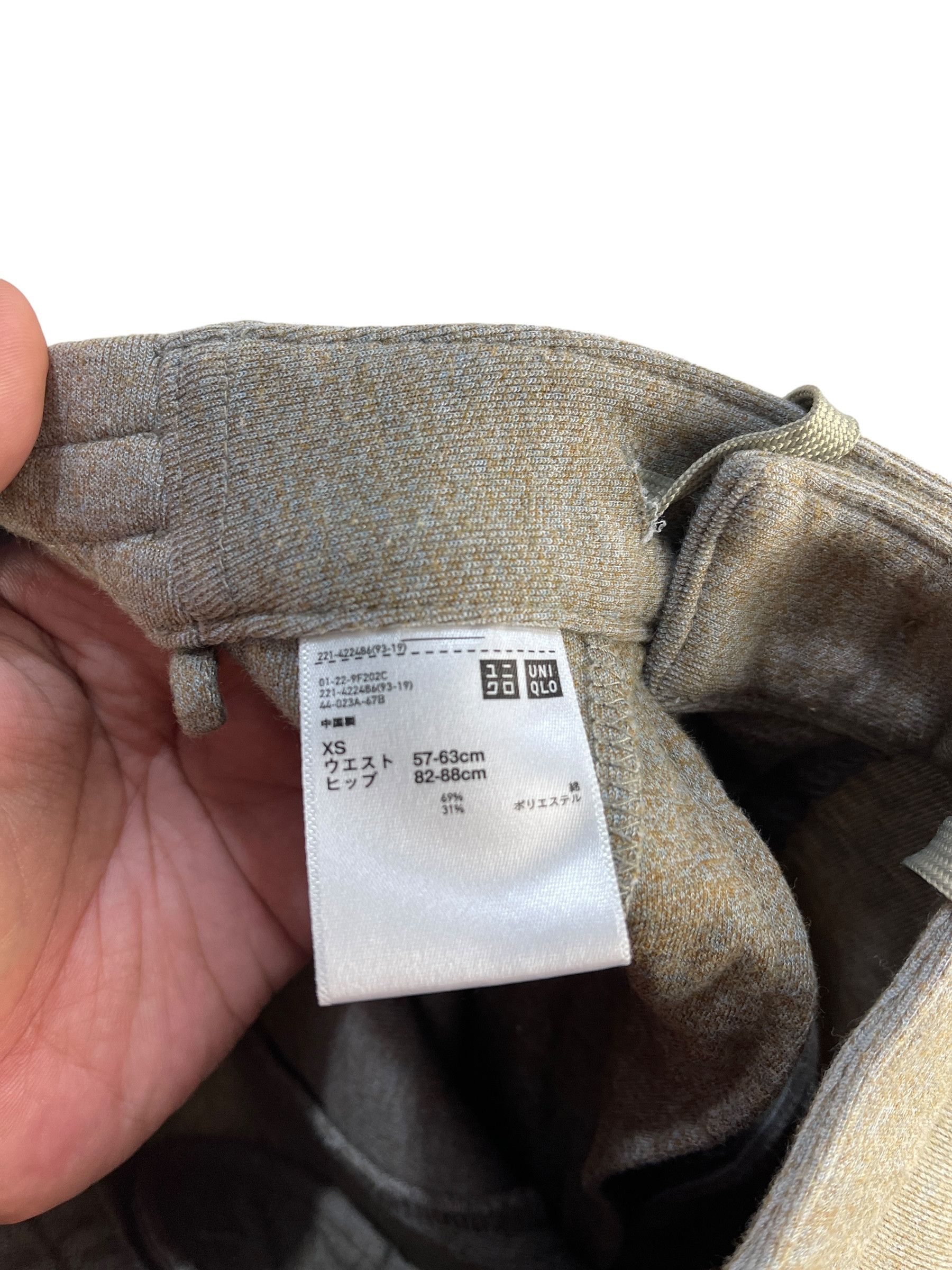 Lemaire × Uniqlo Lemaire Uniqlo Pant Size US 26 / EU 42 - 8 Thumbnail