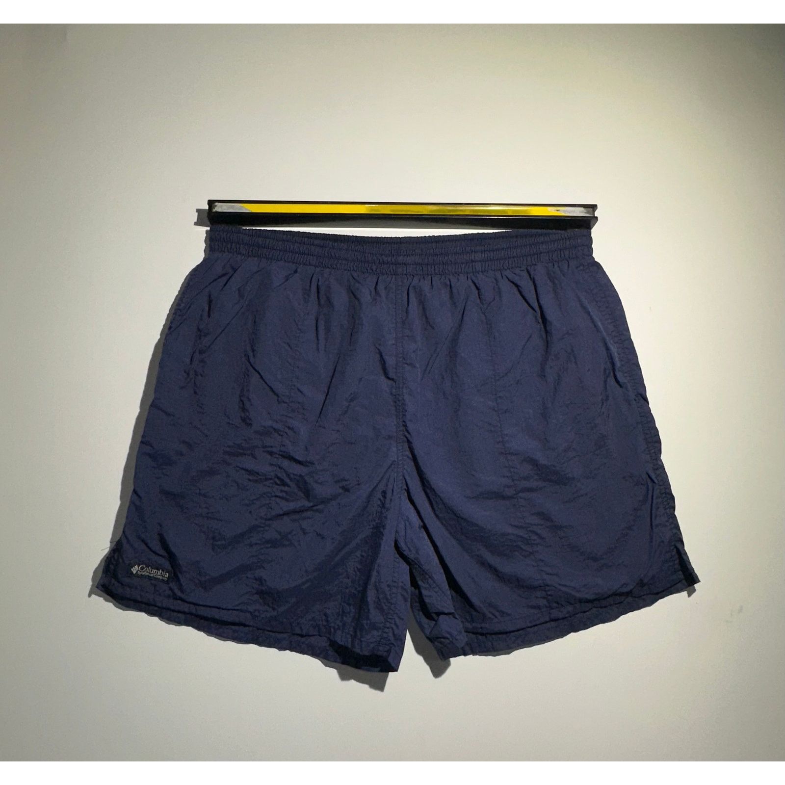 Columbia Navy Blue Columbia Athletic Shorts Size Large Size US 32 / EU 48 - 1 Thumbnail