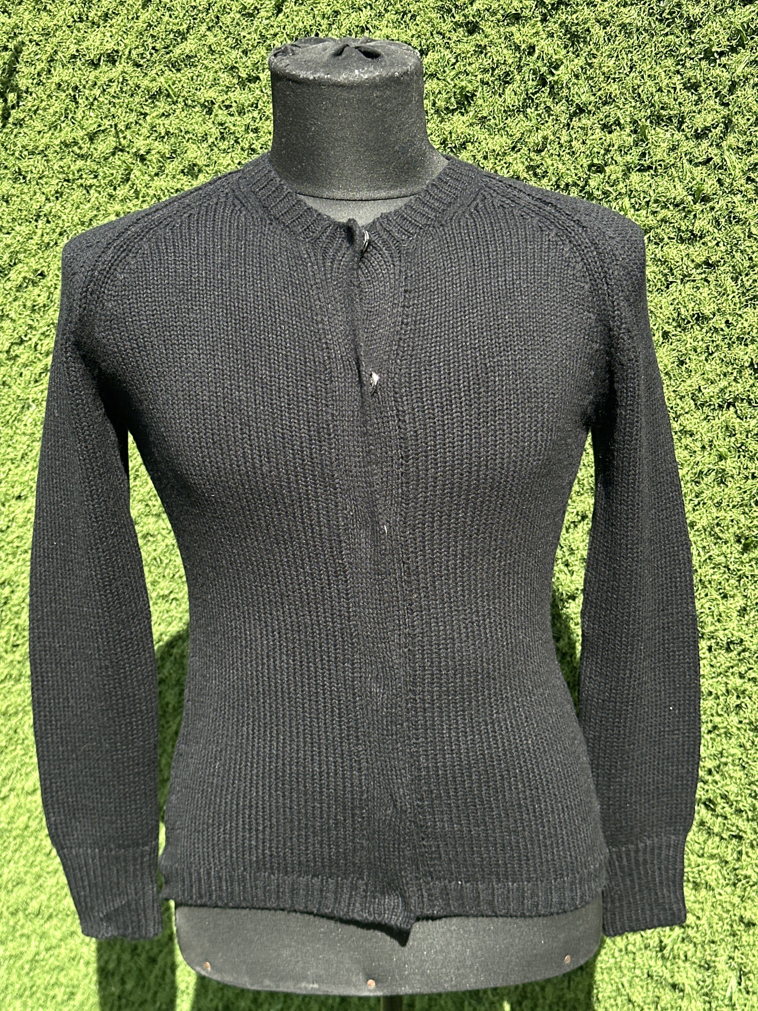 Prada Prada 100% Cashmere Full Knit Cardigan Snap Closure IT42 Size M / US 6-8 / IT 42-44 - 2 Thumbnail