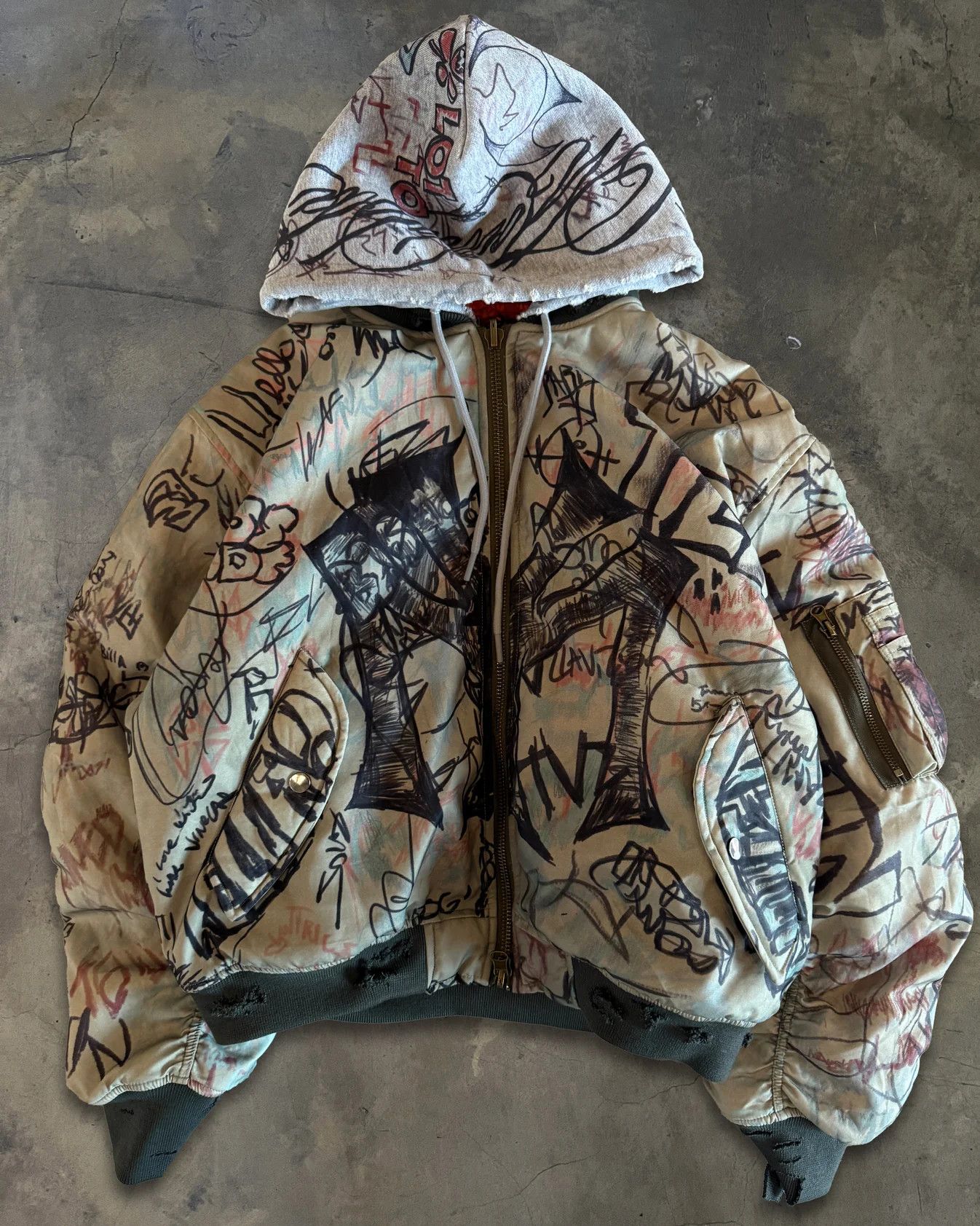 Mowalola MOWALOLA GRAFFITI REVERSIBLE BOMBER M Size US M / EU 48-50 / 2 - 1 Thumbnail