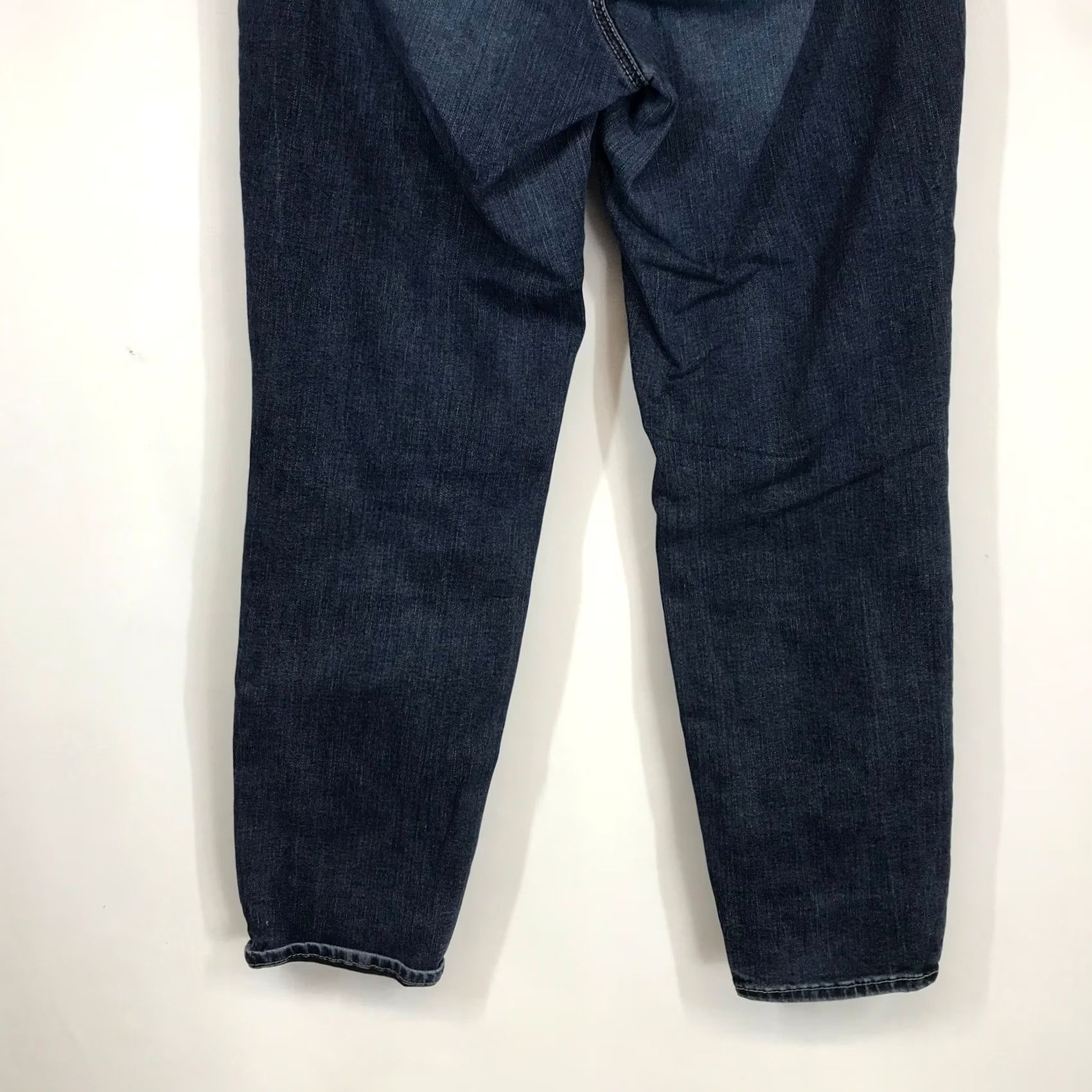 Silver Jeans Co. VINTAGE? No Silver Jeans Co Women Dark Wash Tapered Leg Stretch Denim Blue Jeans Size 24" / US 00 / IT 34 - 6 Thumbnail