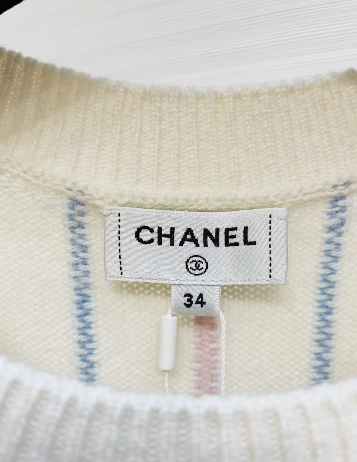 Chanel Chanel 23P Classic Vertical Stripe Cashmere Sweater J33 Size XXS / US 00 / IT 34 - 2 Thumbnail