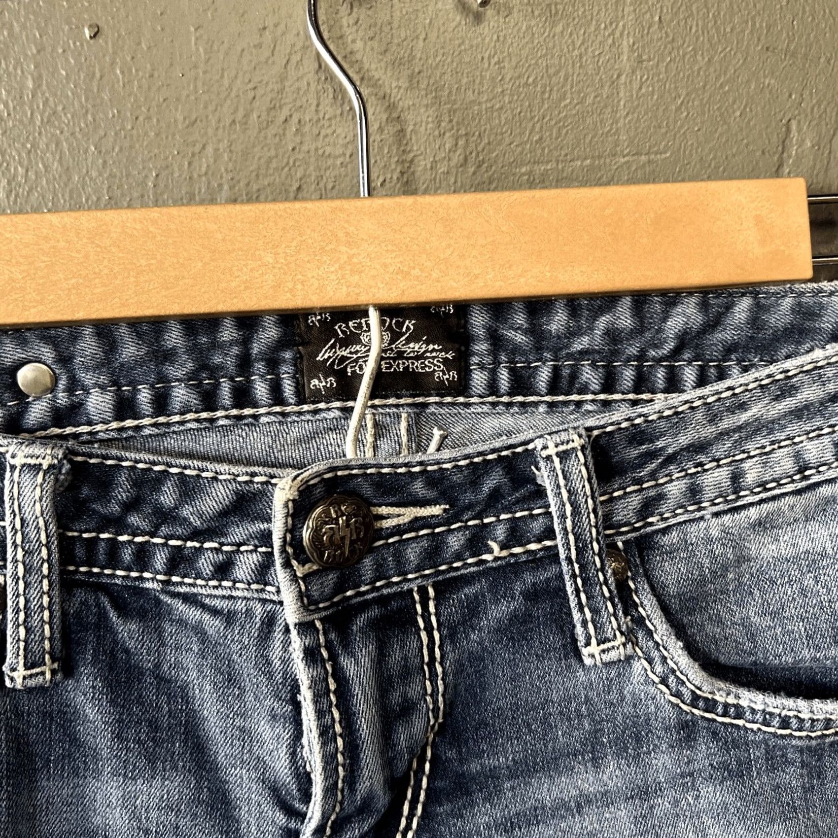Express VINTAGE? No — ReRock Express Jeans Womens 4R Blue Denim Skinny Embroidered Hardware Logo Jeans (Blue) 30in Waist 31in Inseam Size 27" / US 4 / IT 40 - 2 Thumbnail