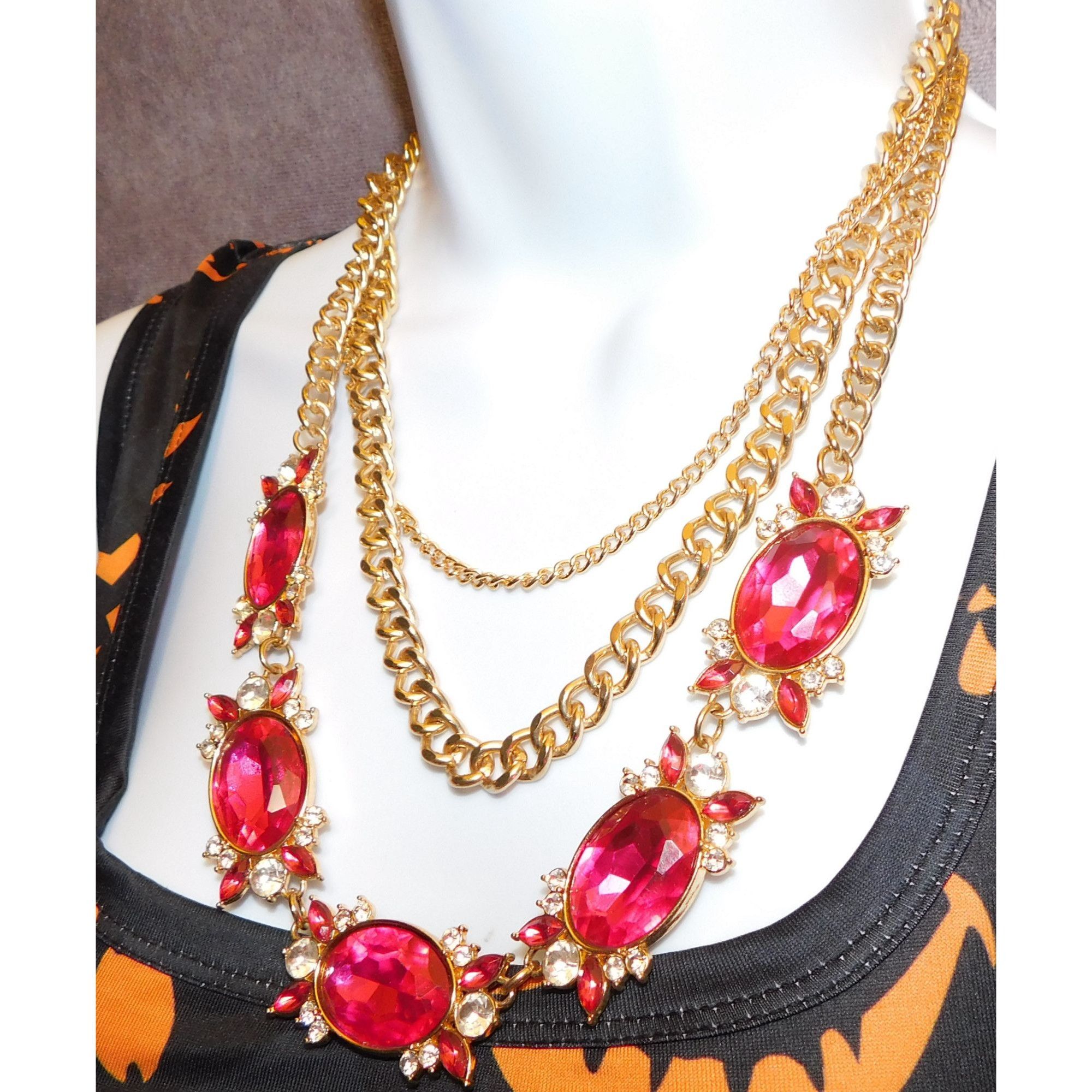Other Vintage Glam Magenta And Gold Tone Statement Necklace Size ONE SIZE - 5 Thumbnail