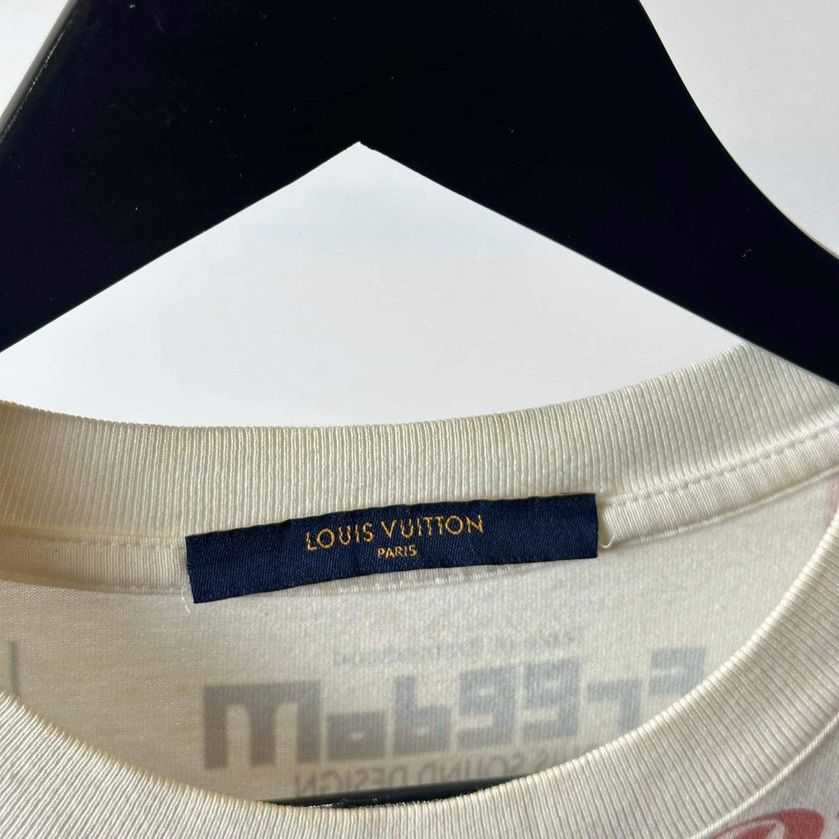 Louis Vuitton LOUIS VUITTON WHITE T SHIRT Size US S / EU 44-46 / 1 - 3 Thumbnail