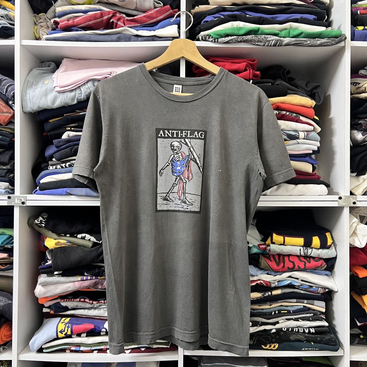 Band Tees VTG ANTI FLAG Size US M / EU 48-50 / 2 - 1 Thumbnail