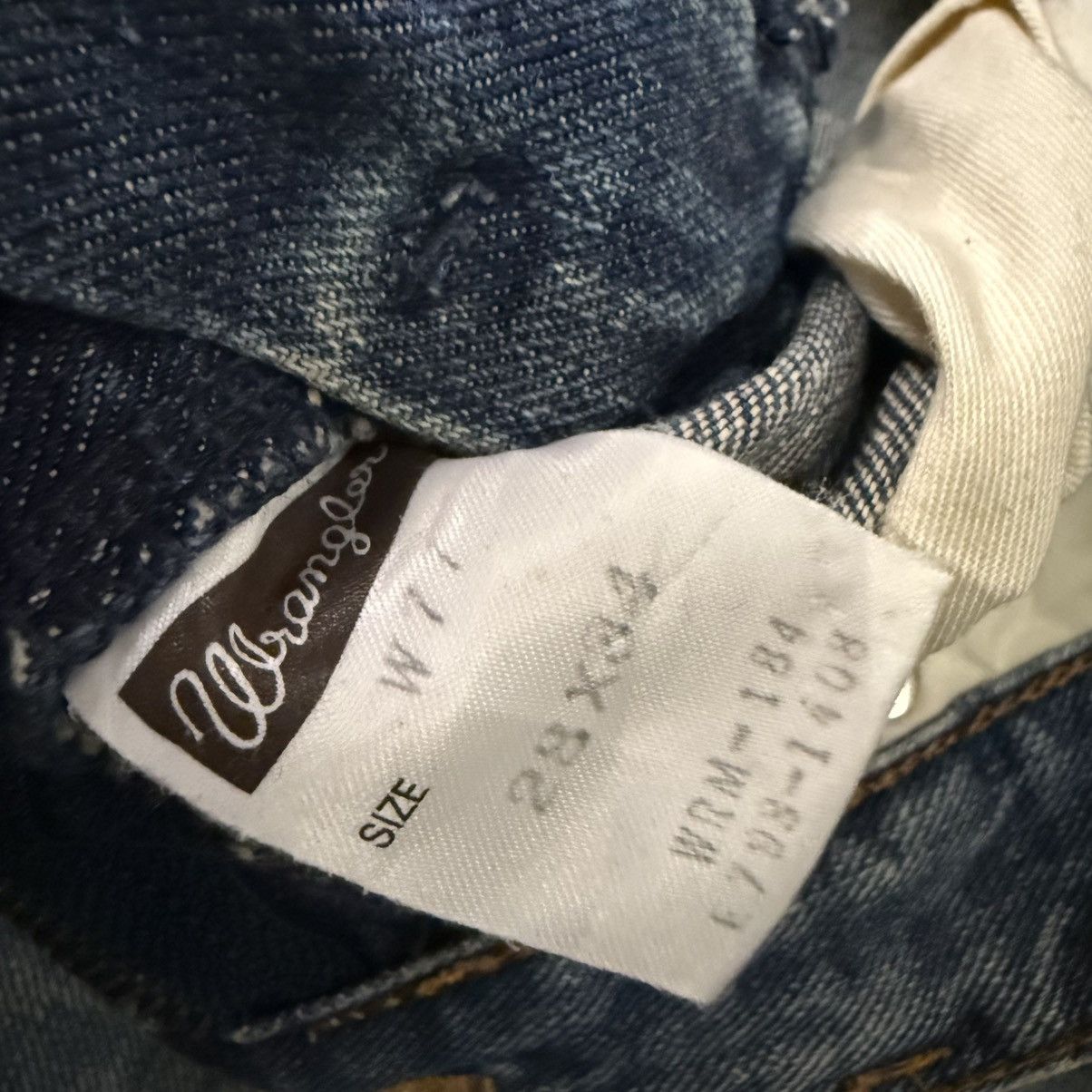 Beauty Beast Vintage 80s Flared Wrangler Distressed Denim Stranger Things Size US 28 / EU 44 - 17 Thumbnail