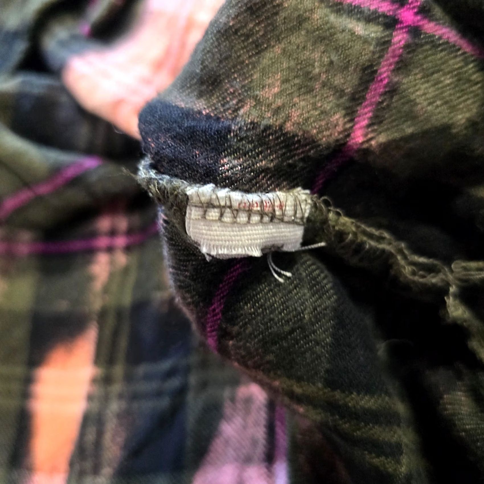 Pinko Franklin Flannels Shirt Mens Size S Green Pink Upcycle Tie Dye Hobo Casual Plaid Button-Up Long Sleeve Size US S / EU 44-46 / 1 - 7 Thumbnail