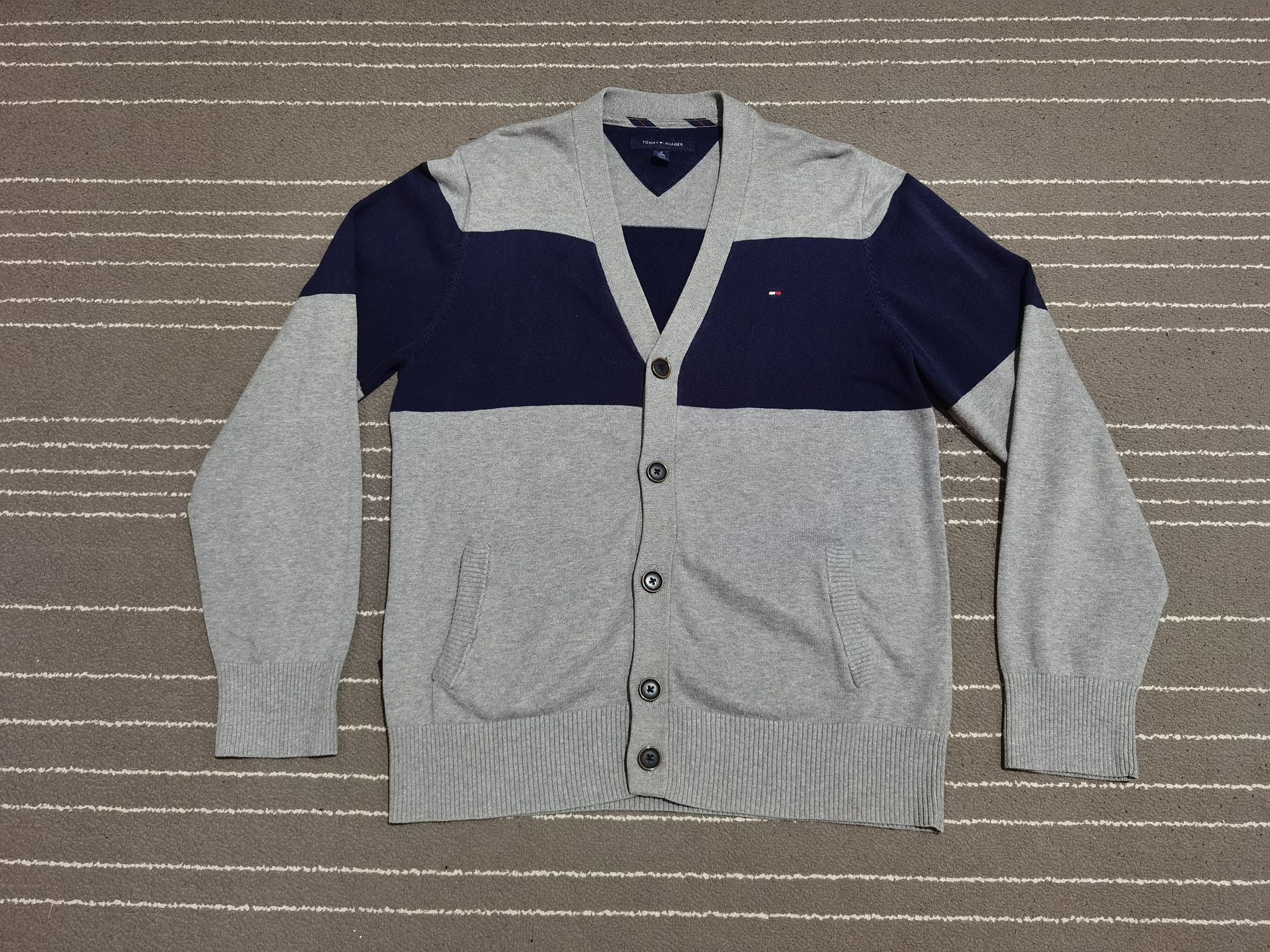 Tommy Hilfiger Tommy Hilfiger unisex cardigan L 2167 Size US L / EU 52-54 / 3 - 1 Thumbnail