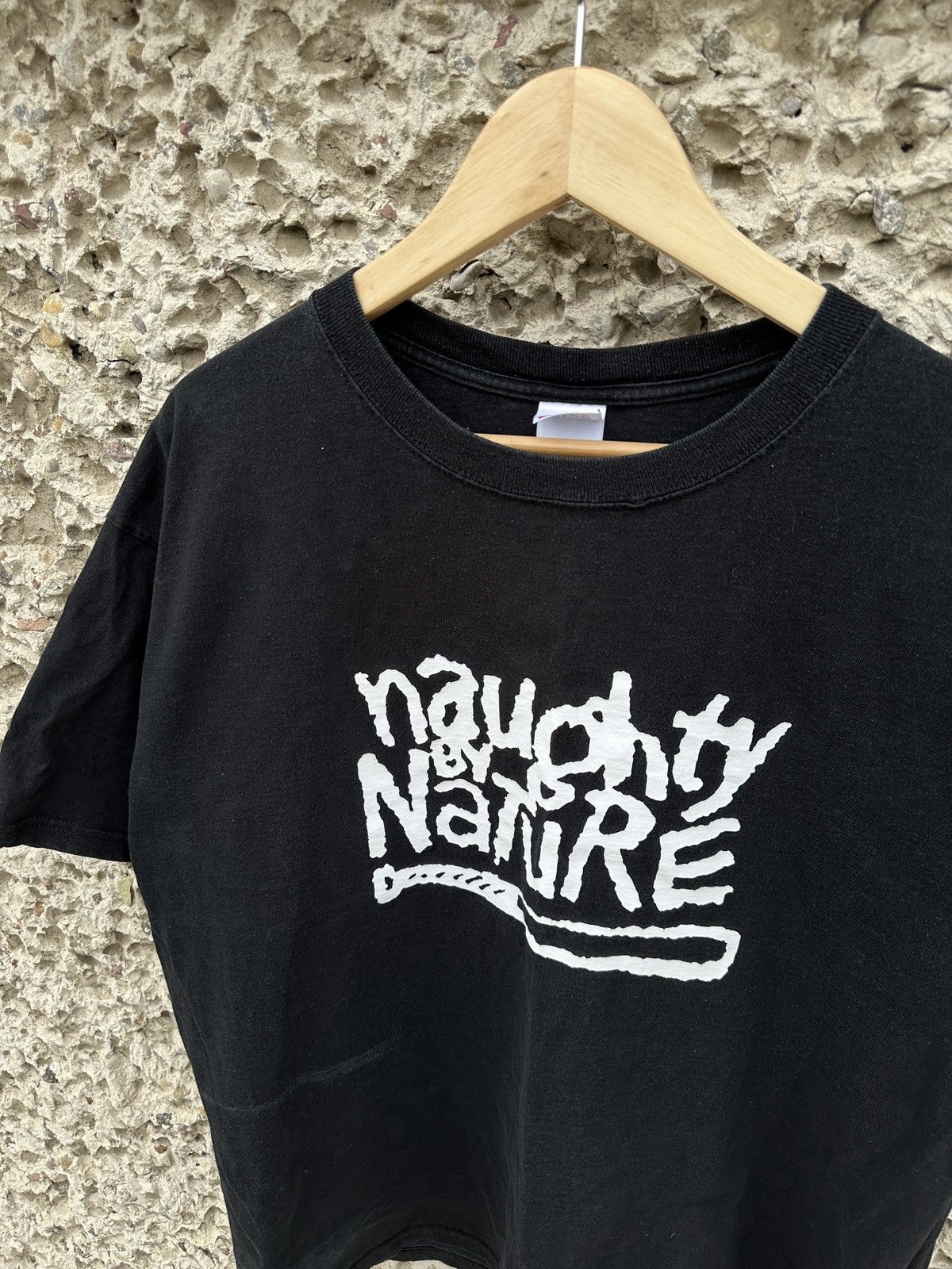Rap Tees Vintage early 2000s Naughty By Nature rare tee t-shirt Size US XL / EU 56 / 4 - 2 Thumbnail