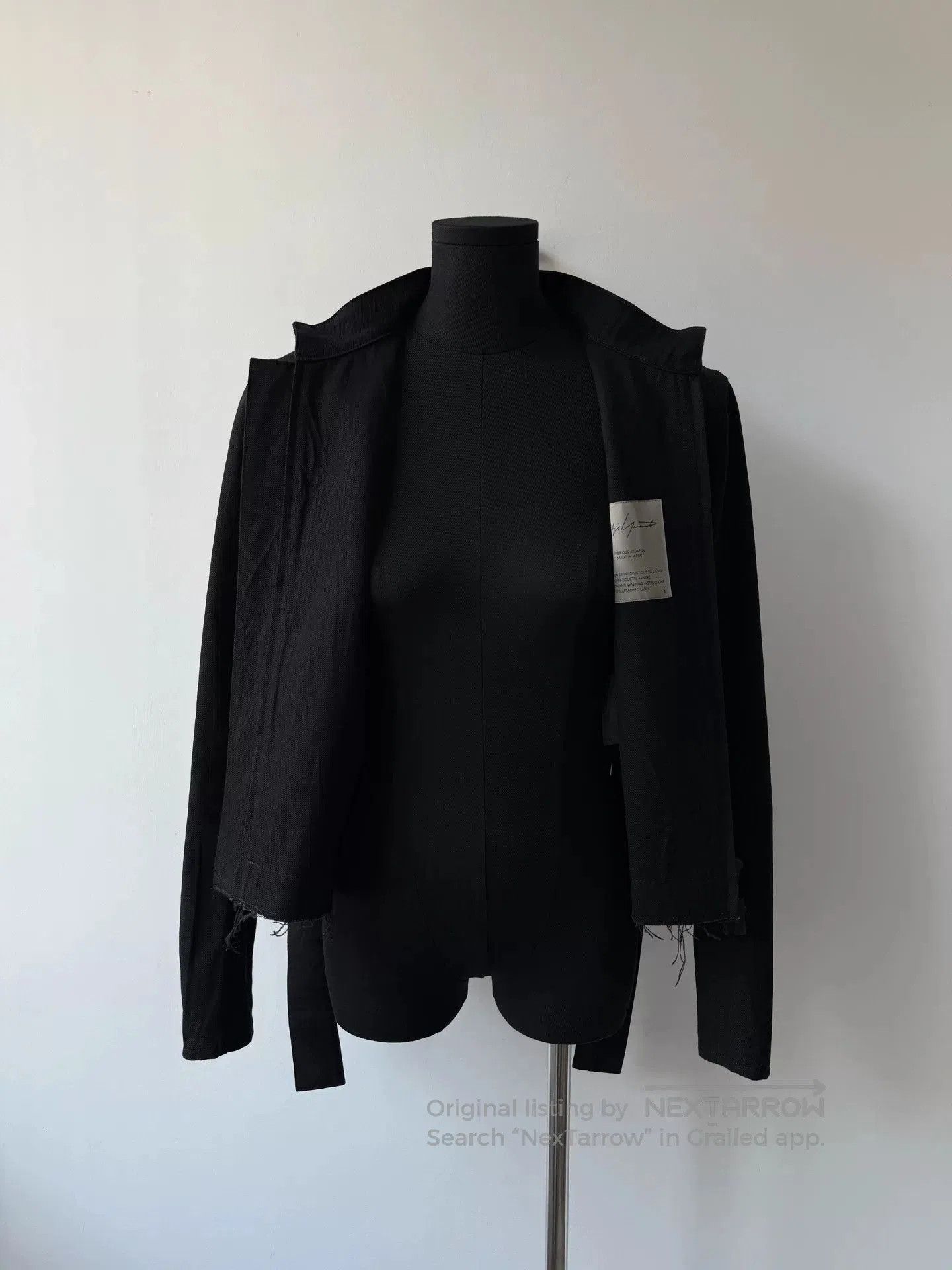 Yohji Yamamoto black cropped denim jacket by yohji yamamoto. Size S / US 4 / IT 40 - 5 Thumbnail