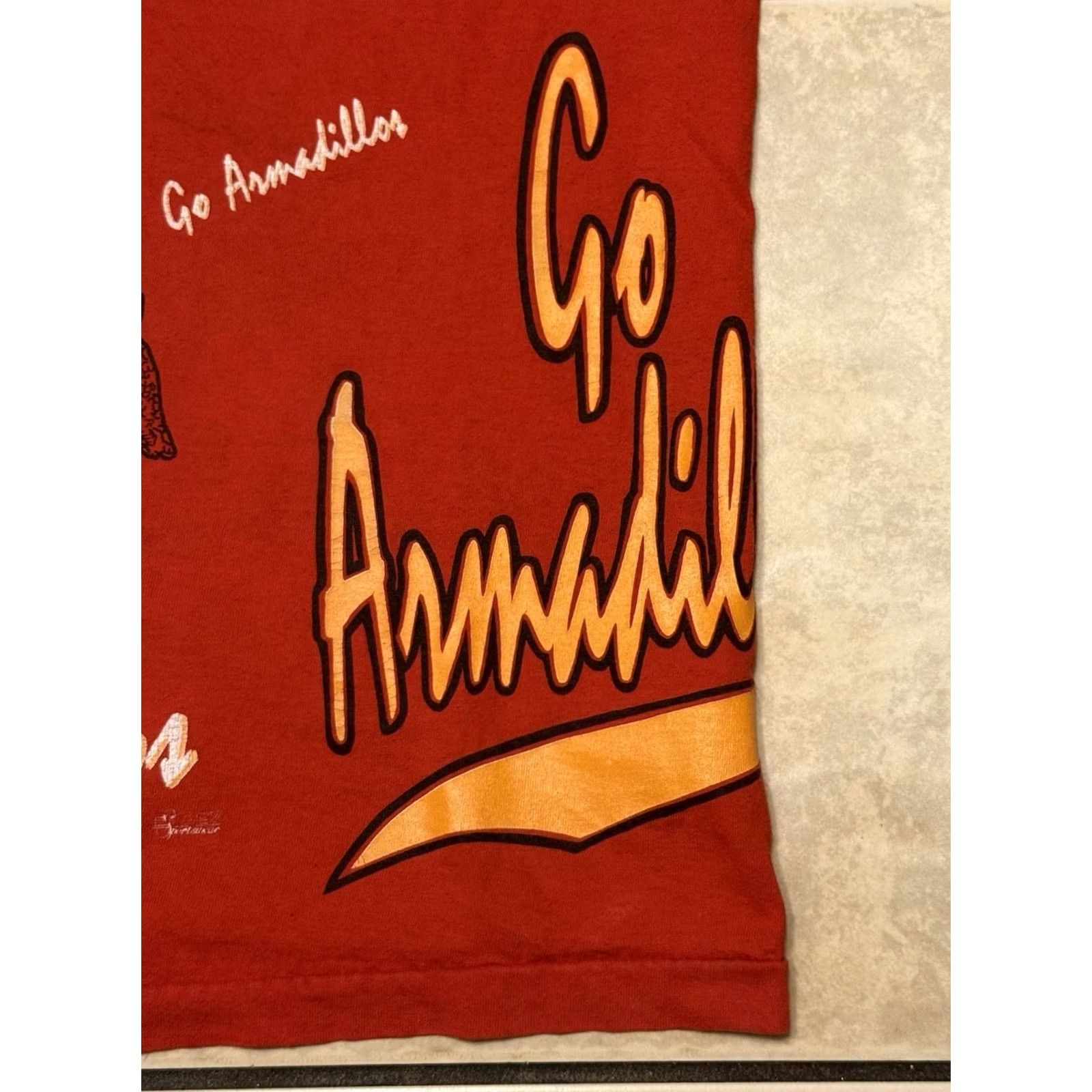 Fruit Of The Loom VINTAGE Rockville High School Armadillos Shirt M Red 90s FOTL Cotton Graphic Print Crew Neck Unisex Adults Size US M / EU 48-50 / 2 - 5 Thumbnail