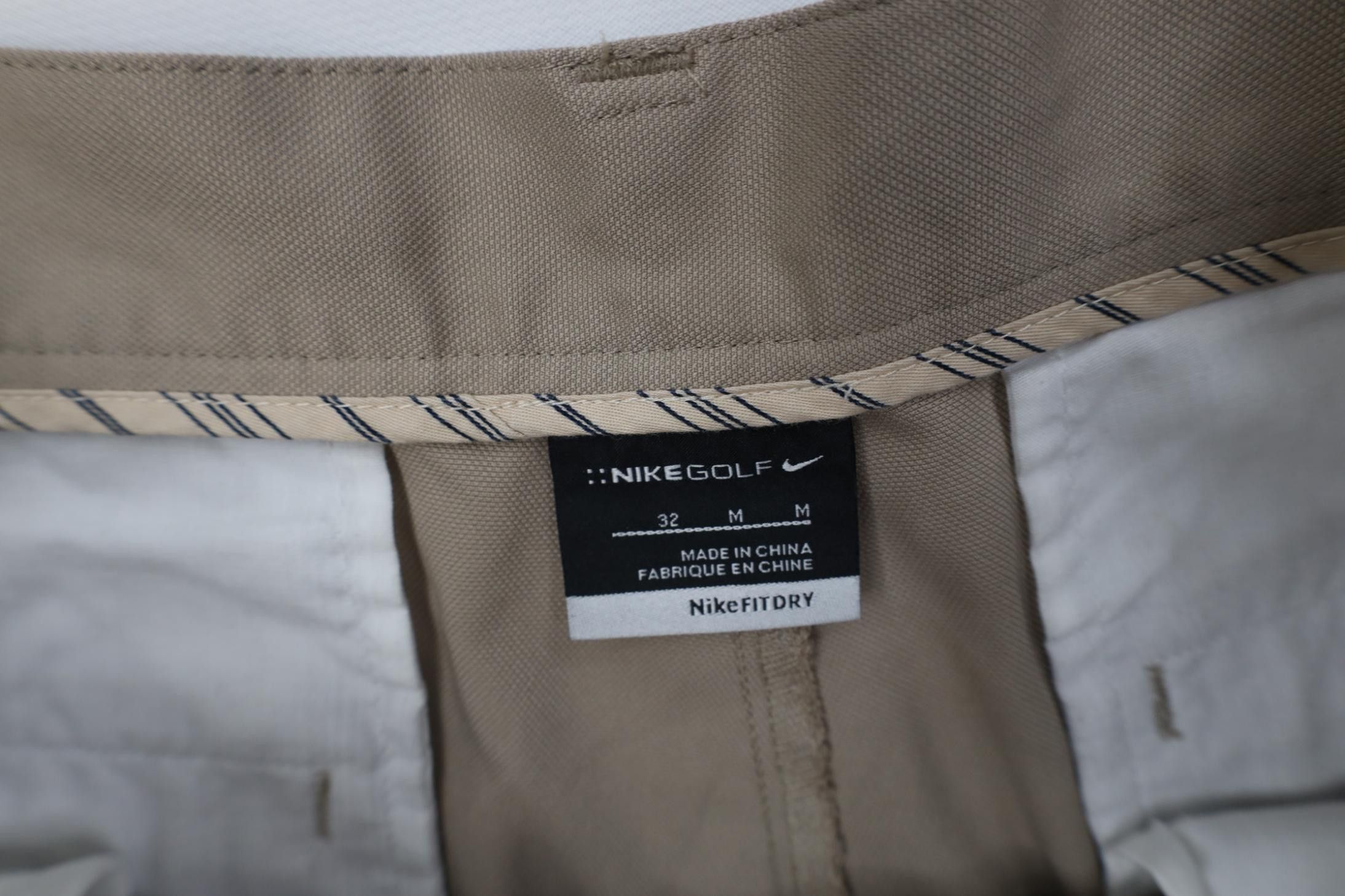 Nike Vintage Y2K Nike Golf Knit Pleated Chino Golf Shorts Beige Size US 32 / EU 48 - 6 Thumbnail