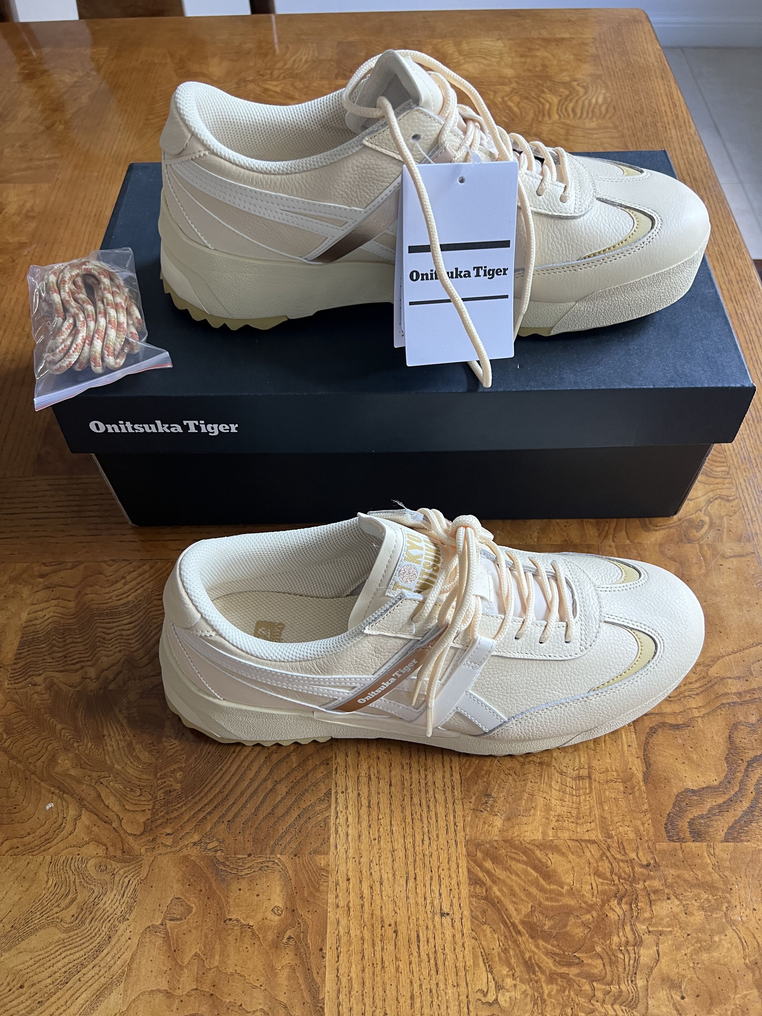 Onitsuka Tiger Onitsuka Tiger Delegation Ex (new with tags) Size US 10 / EU 43 - 1 Thumbnail