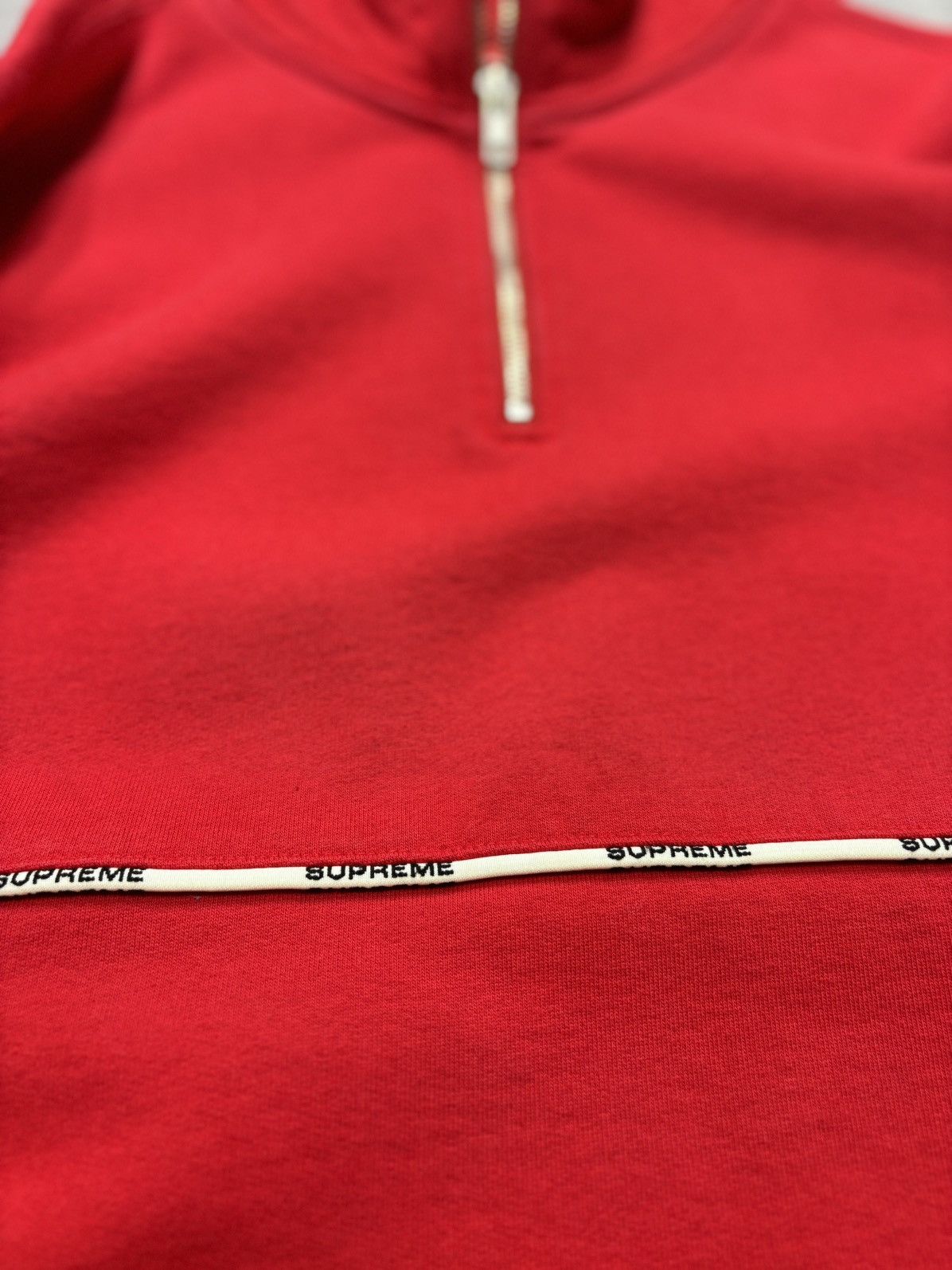 Supreme Supreme Logo Piping Half Zip Sweatshirt Red (SS18) Size US M / EU 48-50 / 2 - 3 Thumbnail
