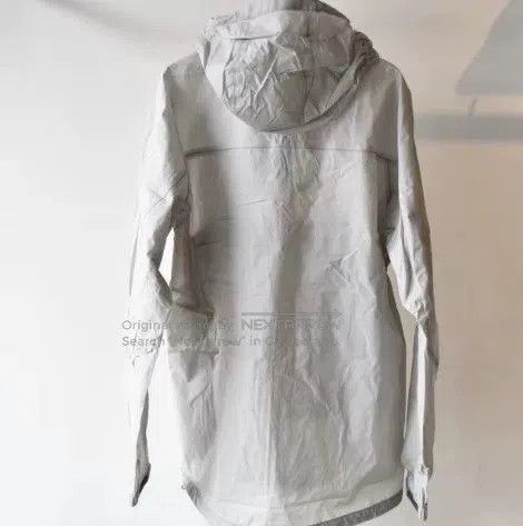 And Wander and wander PERTEX Lightweight Rain Jacket. Size US L / EU 52-54 / 3 - 2 Thumbnail