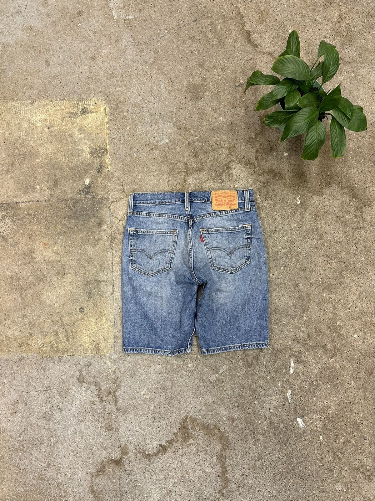 Levi's Levi’s 511 Denim Shorts Size 30 Size US 30 / EU 46 - 2 Thumbnail