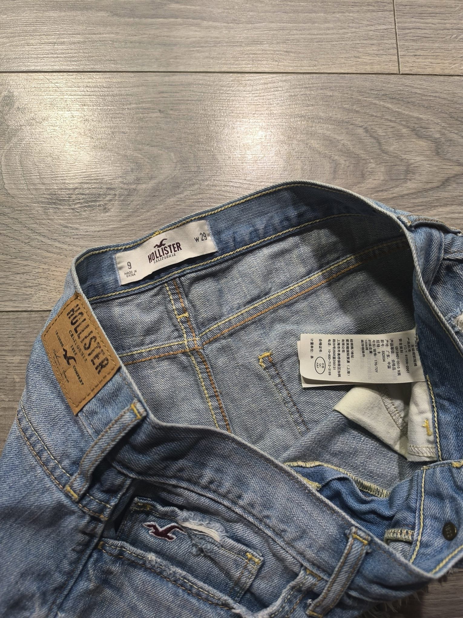 Hollister hollister y2k baddie denim shorts Size 31" - 3 Thumbnail