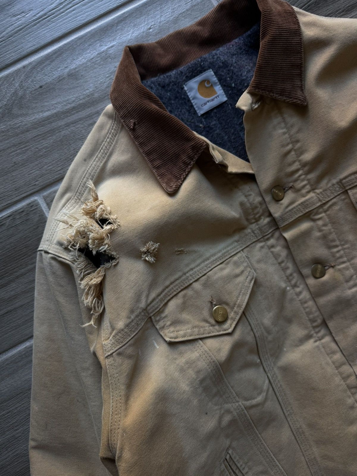 Carhartt Crazy Rare Vintage Distressed Carhartt Button WorkwearJacket Size US L / EU 52-54 / 3 - 4 Thumbnail