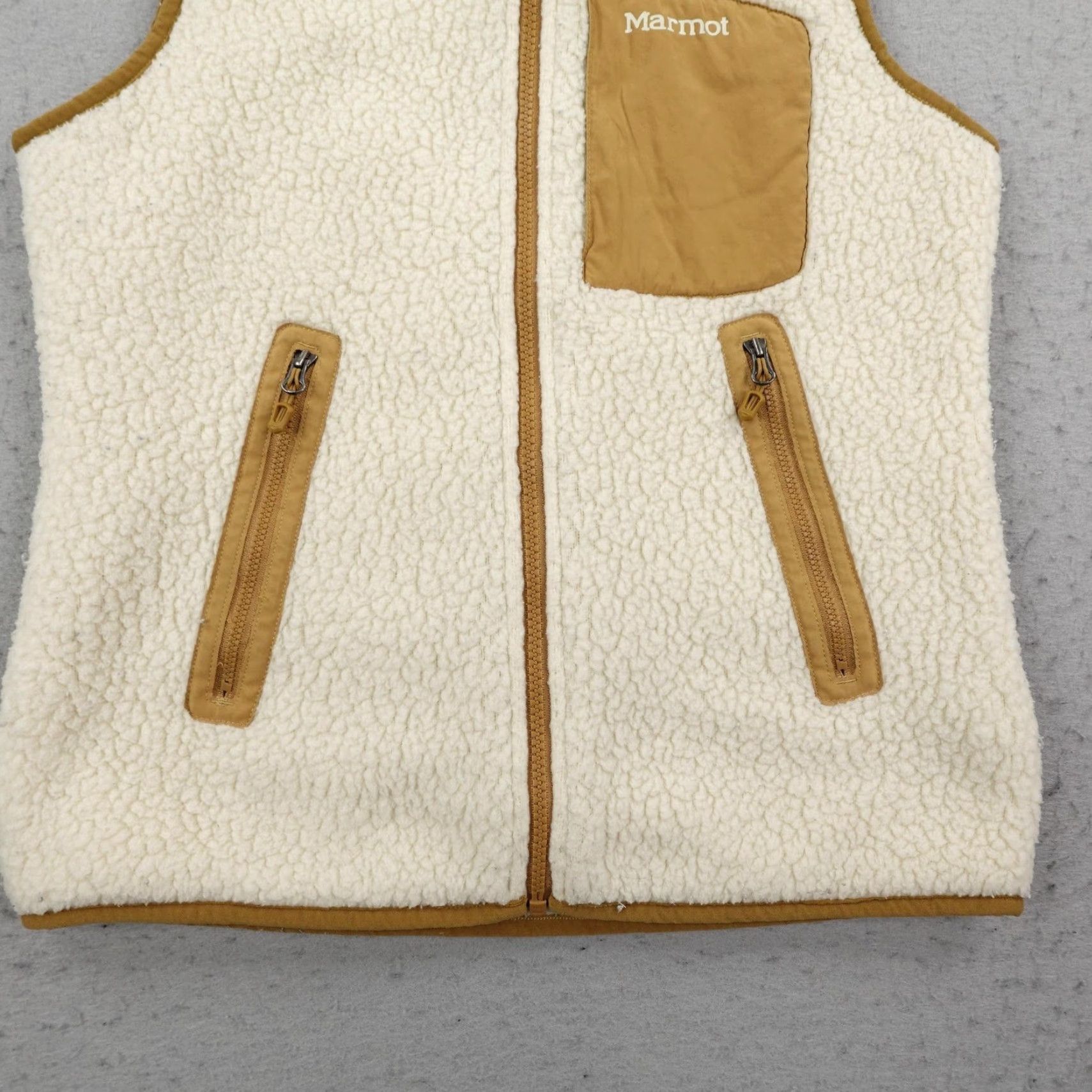 Marmot Marmot Vest Womens XS Cream Brown Wiley Polartec Sherpa Fleece Full Zip Hiking Vest Womens XS Beige Marmot Zip Lined Pockets Outdoor Autumn Winter Size XS / US 0-2 / IT 36-38 - 4 Thumbnail