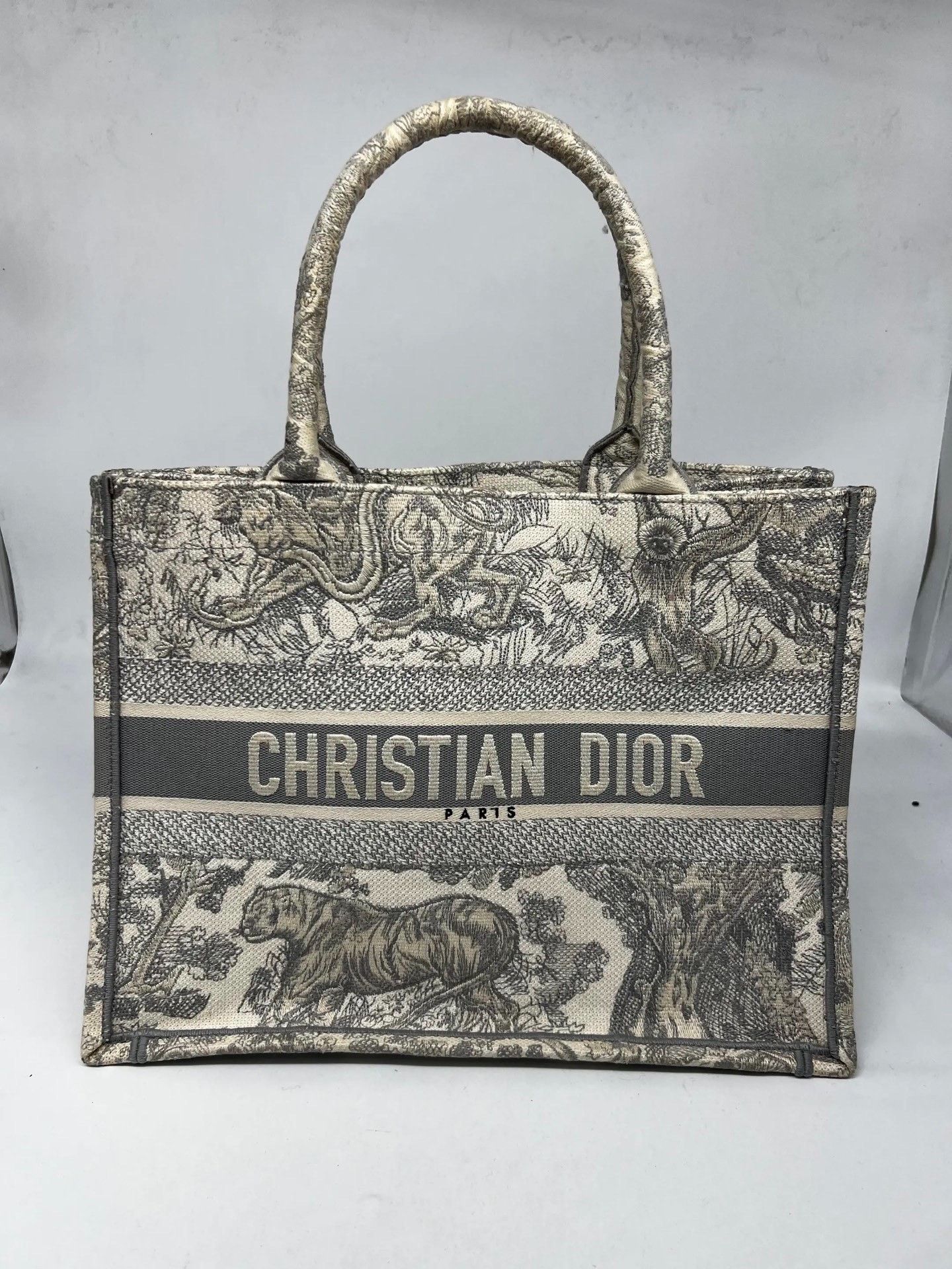 Dior Pre-loved Bag Very good condition Size ONE SIZE - 1 Thumbnail