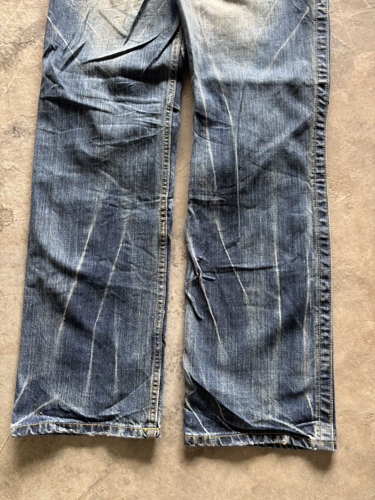 Karakuri Tamashii ONIARAI JAPANESE DENIM washed whiskered mud rusty style Size US 31 - 16 Thumbnail